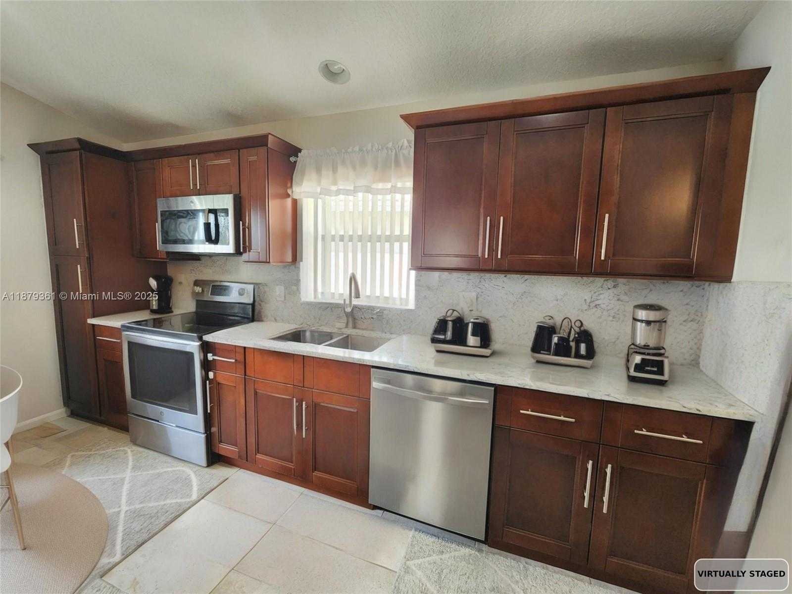 Small Image of 5122 MARLA DR, Boynton Beach Number 9