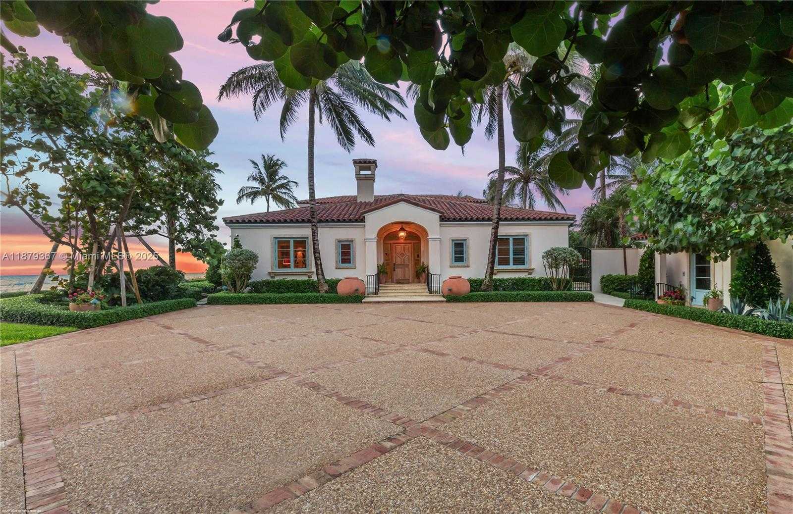 Small Image of 183 SOUTH BEACH RD, Jupiter Island Number 10