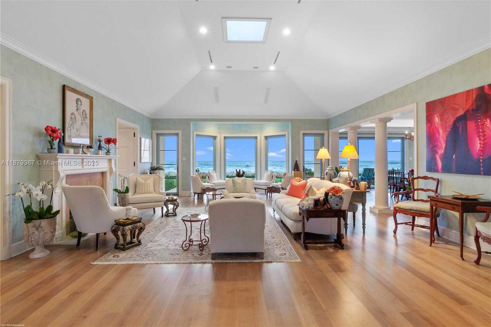 Small Image of 183 SOUTH BEACH RD, Jupiter Island Number 19