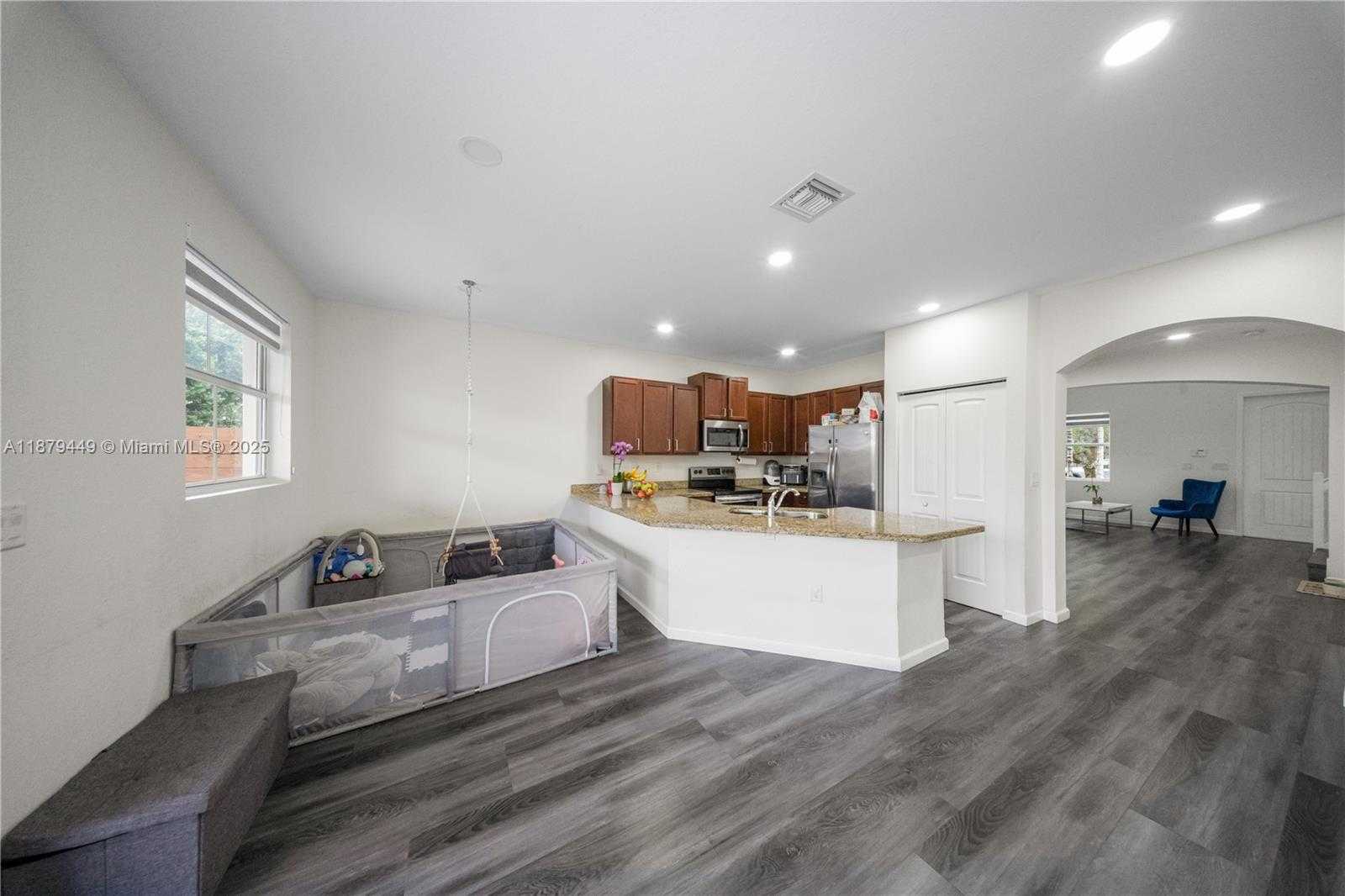 Small Image of 12119 SOUTH WEST 253RD ST, Homestead Number 14