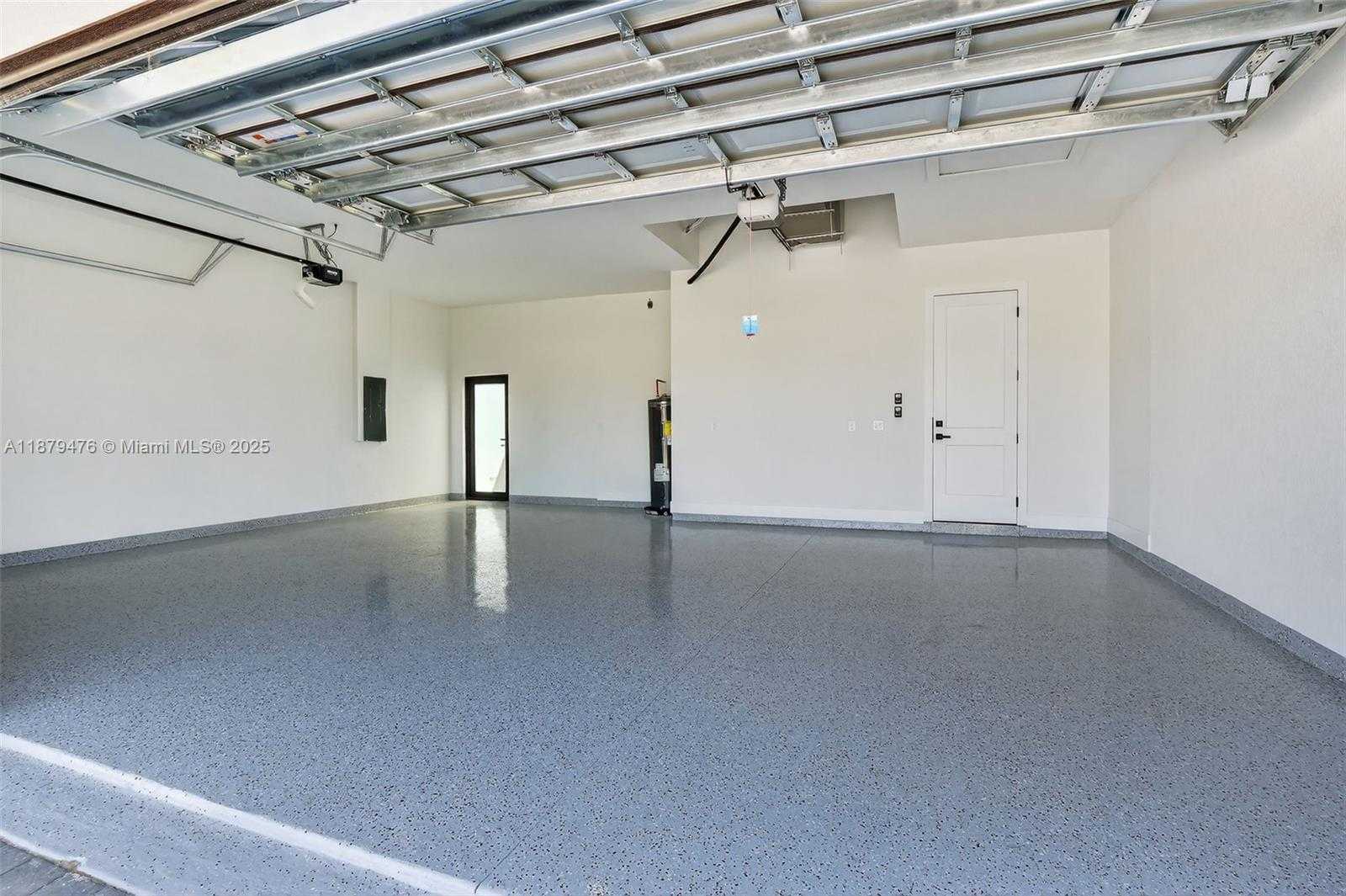 Small Image of 2107 2ND PL, Cape Coral Number 45