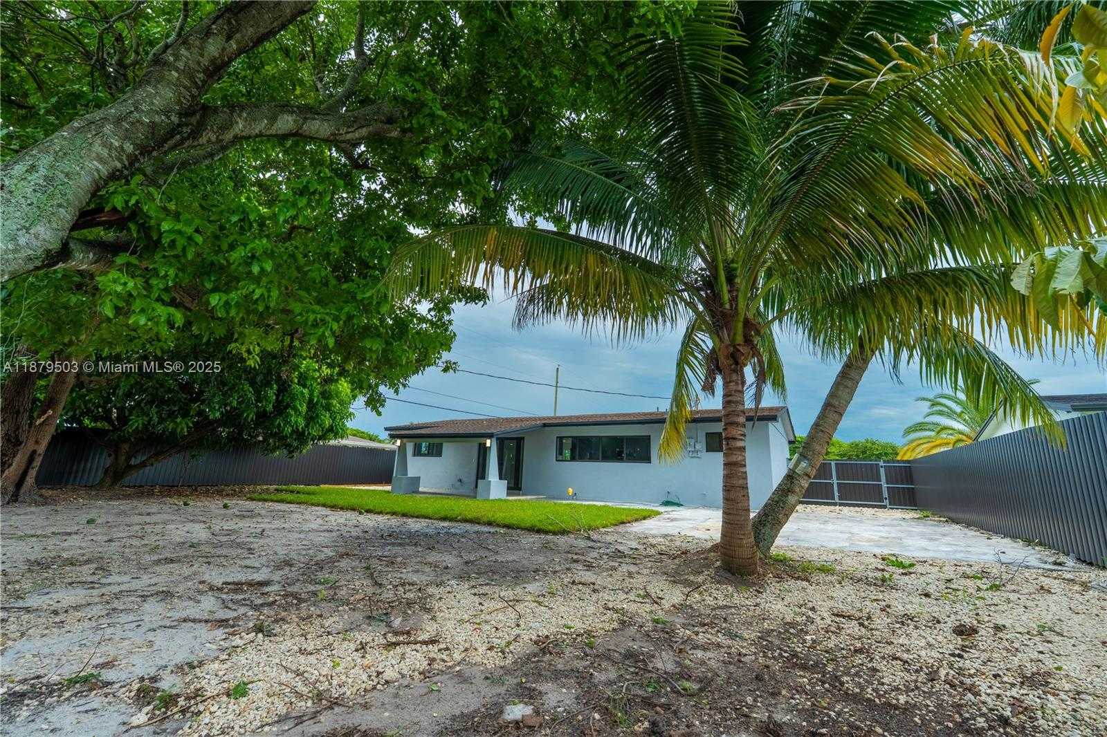 Small Image of 1301 NORTH WEST 176TH TER, Miami Gardens Number 32