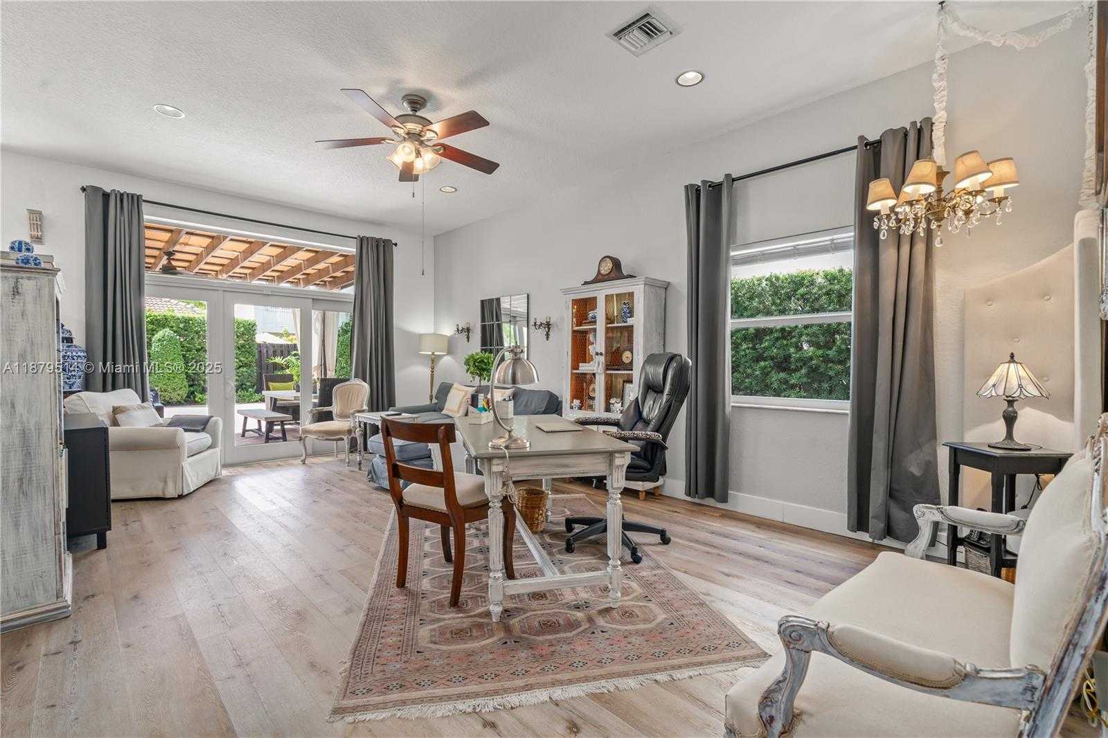 Small Image of 10934 NORTH WEST 59TH ST, Doral Number 11