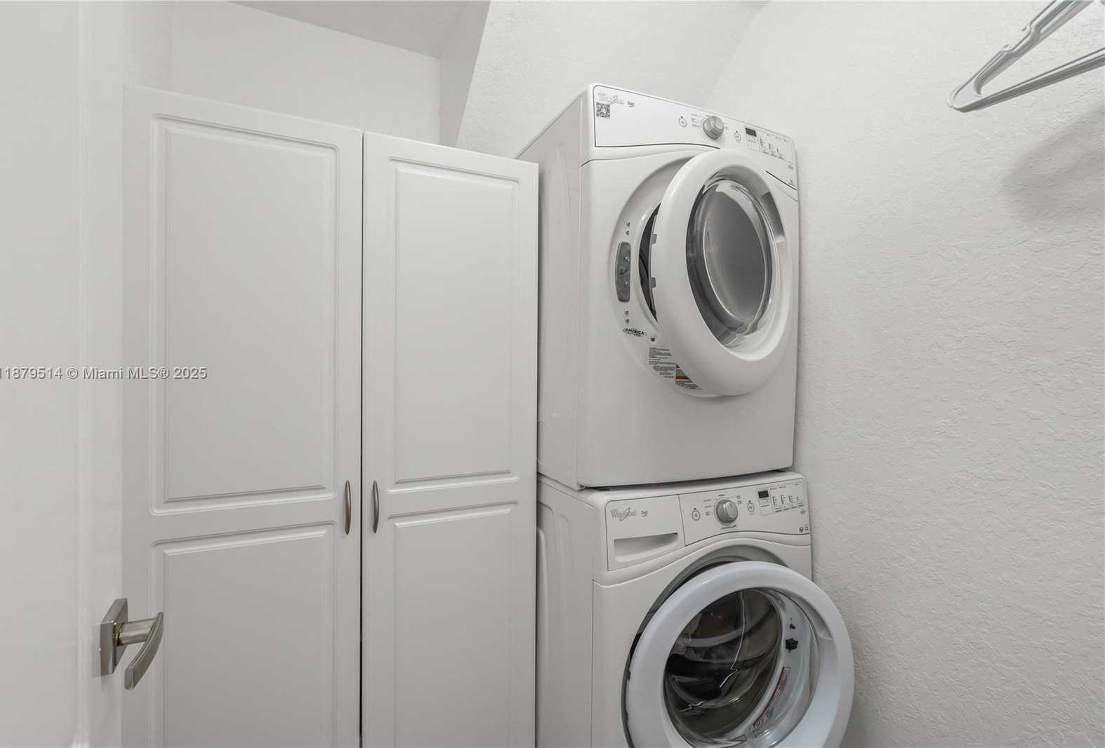 Small Image of 10934 NORTH WEST 59TH ST, Doral Number 21