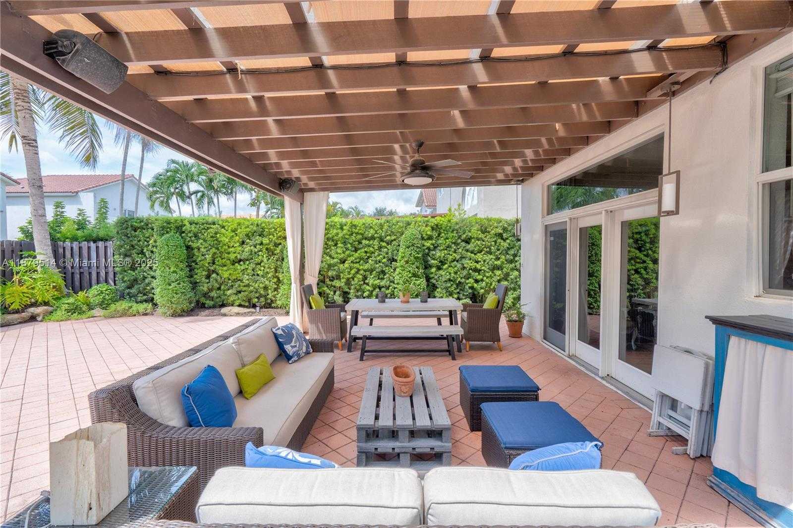 Small Image of 10934 NORTH WEST 59TH ST, Doral Number 25