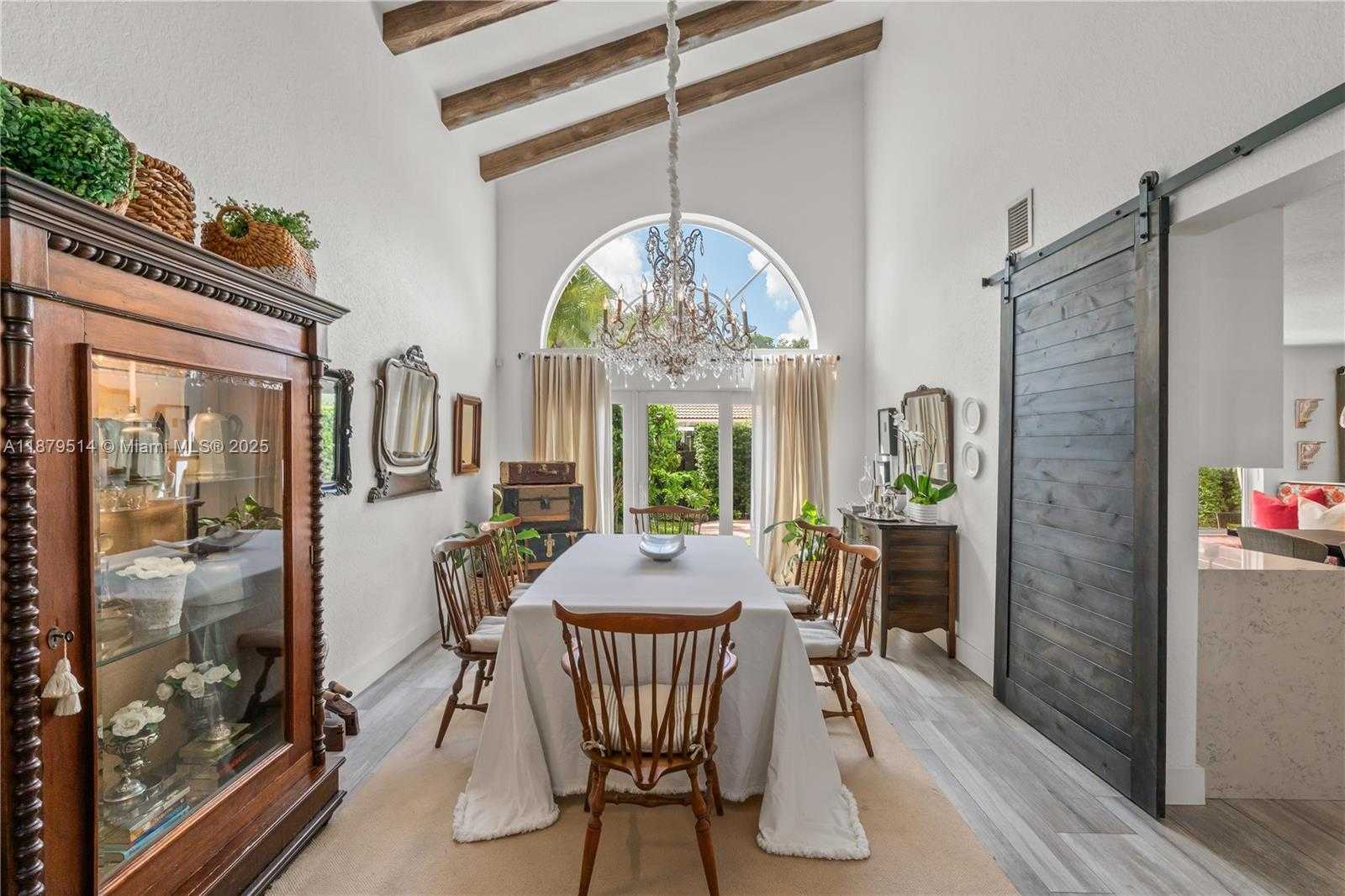 Small Image of 10934 NORTH WEST 59TH ST, Doral Number 7