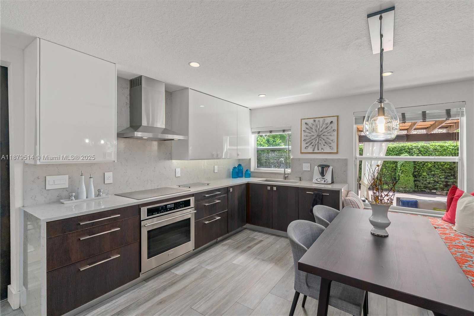 Small Image of 10934 NORTH WEST 59TH ST, Doral Number 9