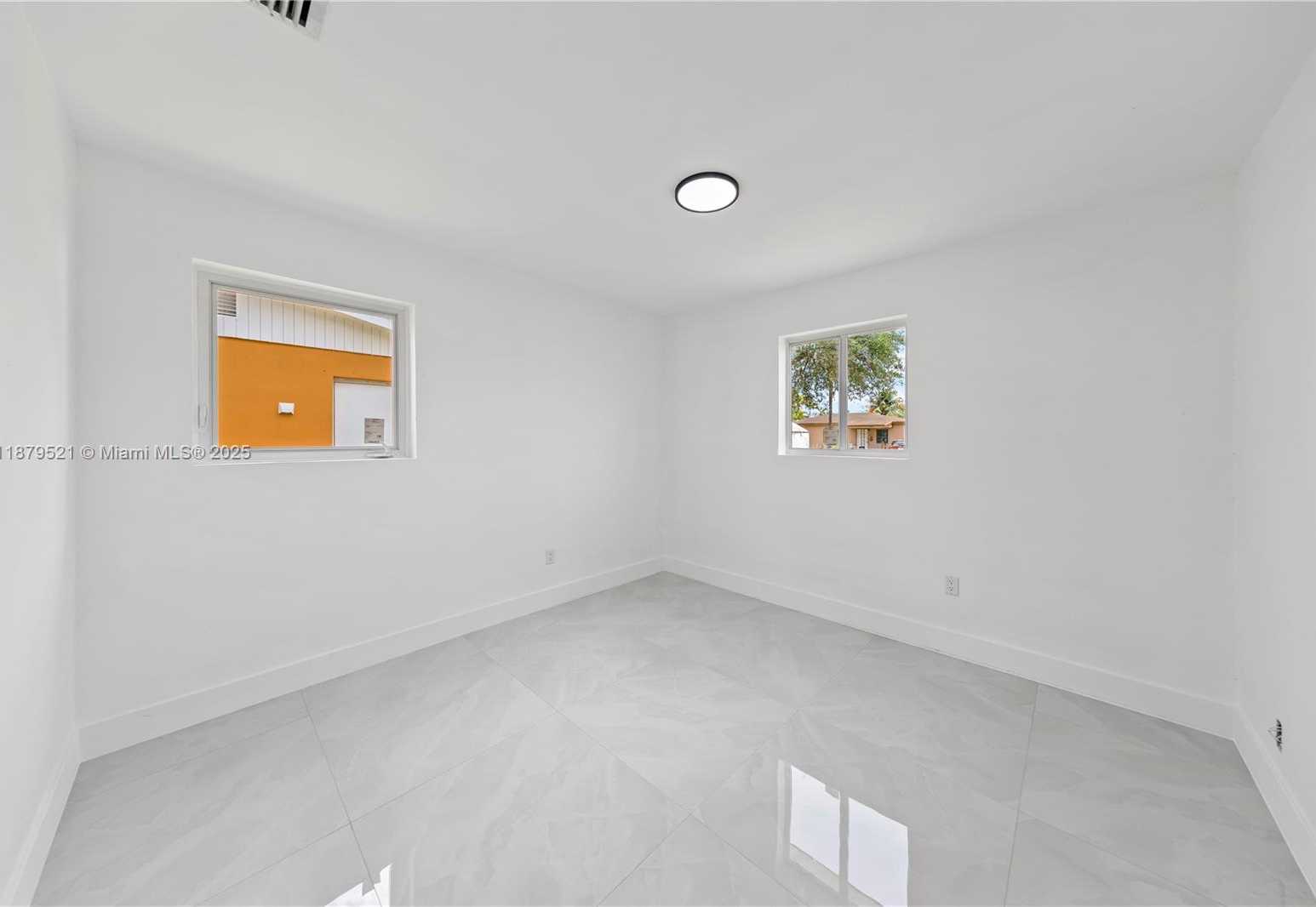 Small Image of 651 NORTH WEST 9TH ST, Homestead Number 19