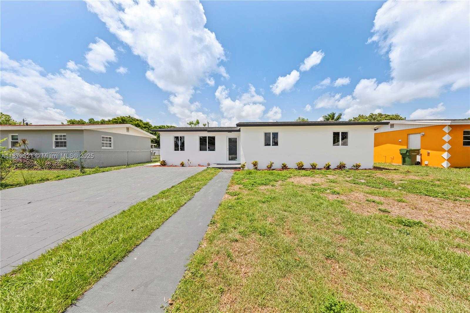 Small Image of 651 NORTH WEST 9TH ST, Homestead Number 2