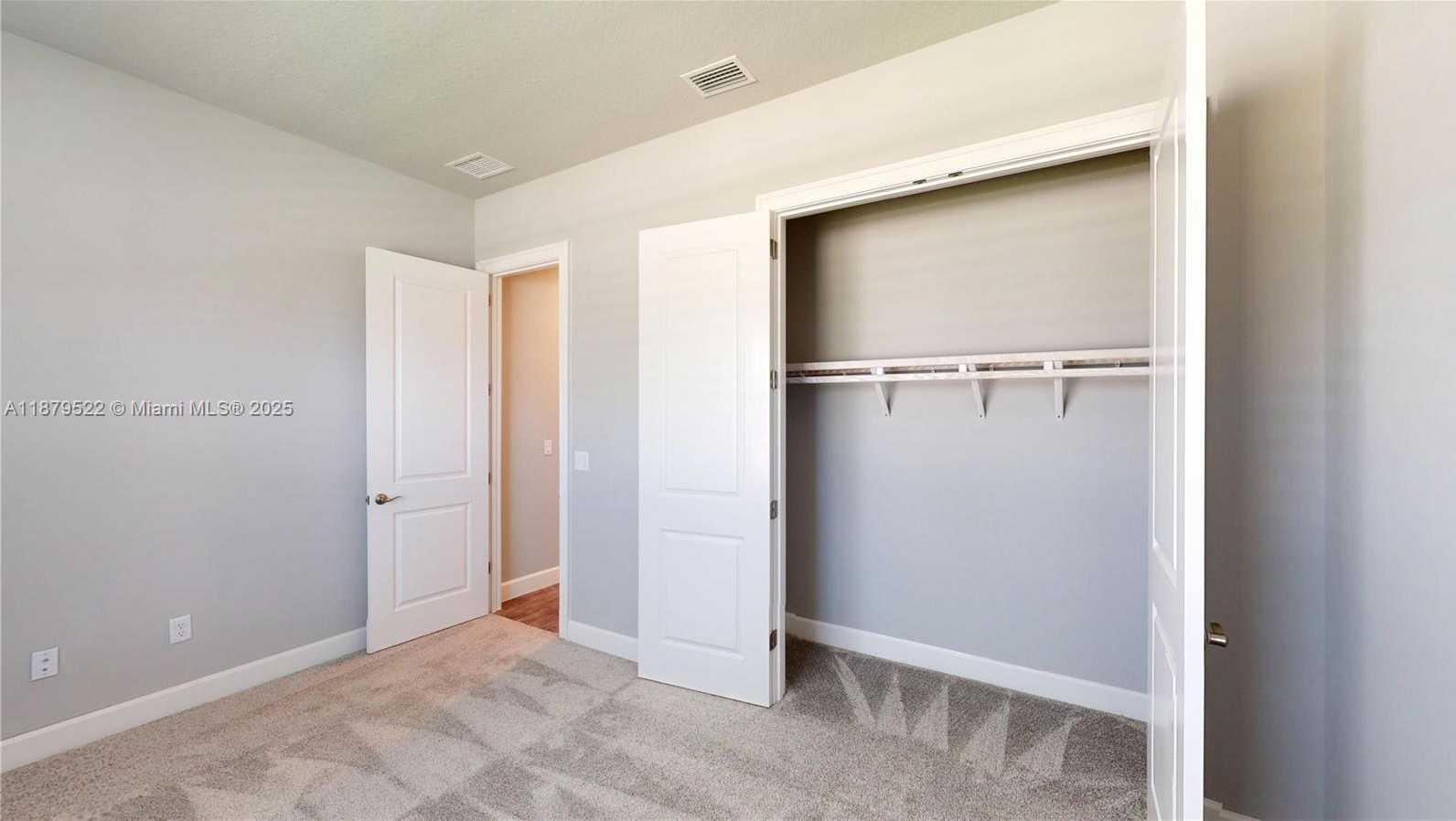 Small Image of 41 MARDEN, Ormond Beach Number 26