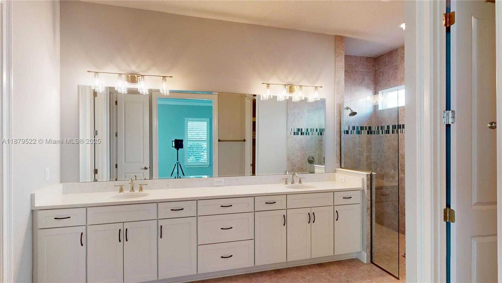 Small Image of 41 MARDEN, Ormond Beach Number 29