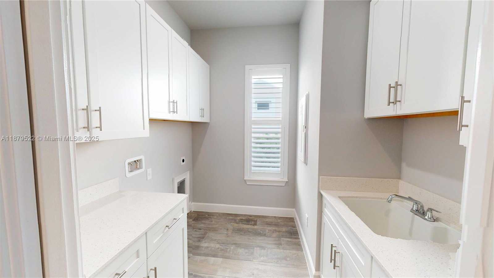 Small Image of 41 MARDEN, Ormond Beach Number 32