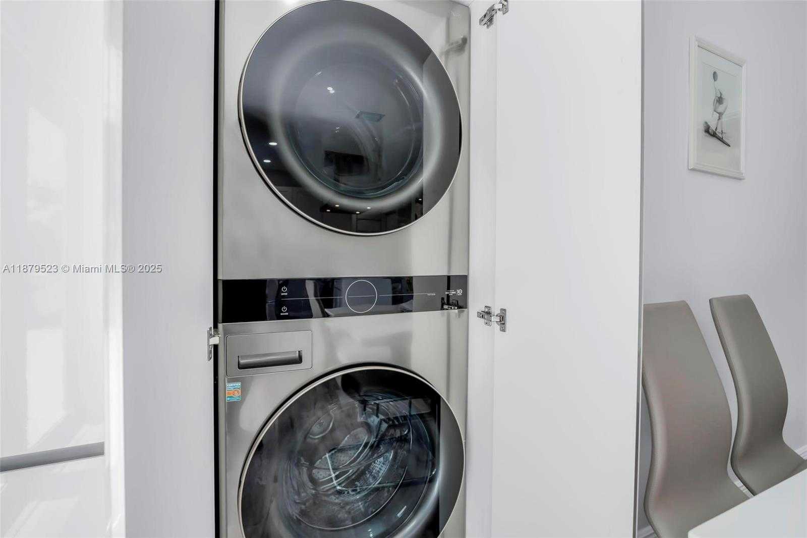 Small Image of 330 NORTH 70TH AVE, Hollywood Number 19
