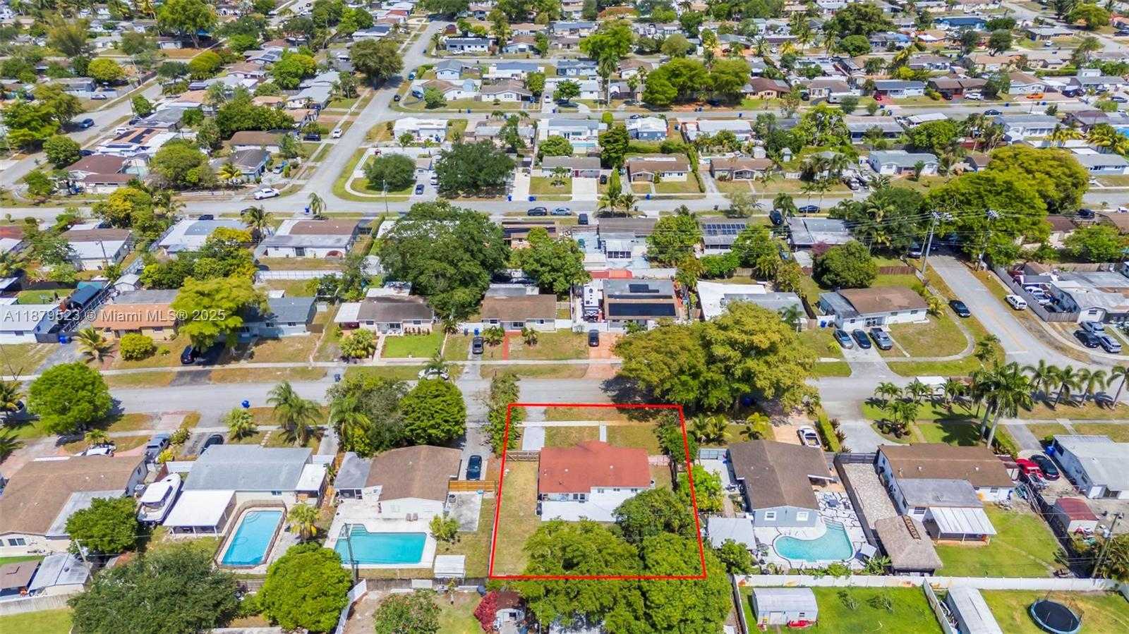 Small Image of 330 NORTH 70TH AVE, Hollywood Number 43