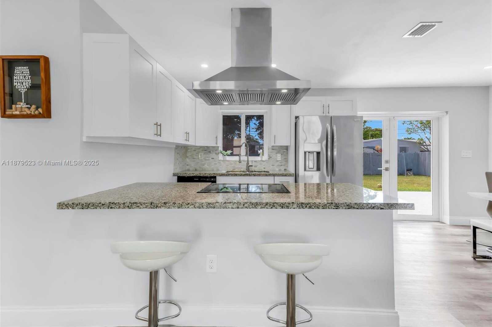 Small Image of 330 NORTH 70TH AVE, Hollywood Number 8