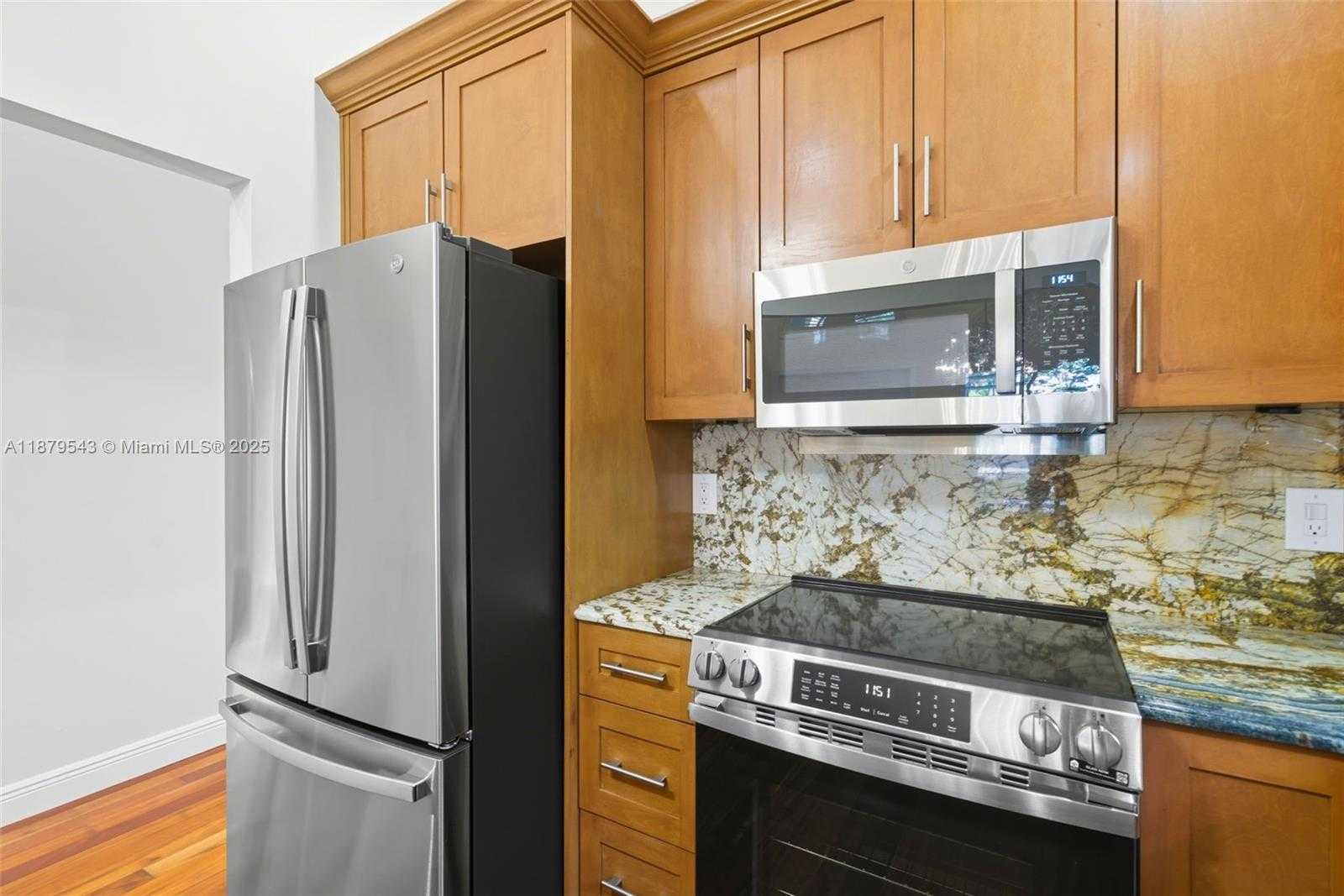 Small Image of 605 SOUTH WEST 15TH ST, Fort Lauderdale Number 14