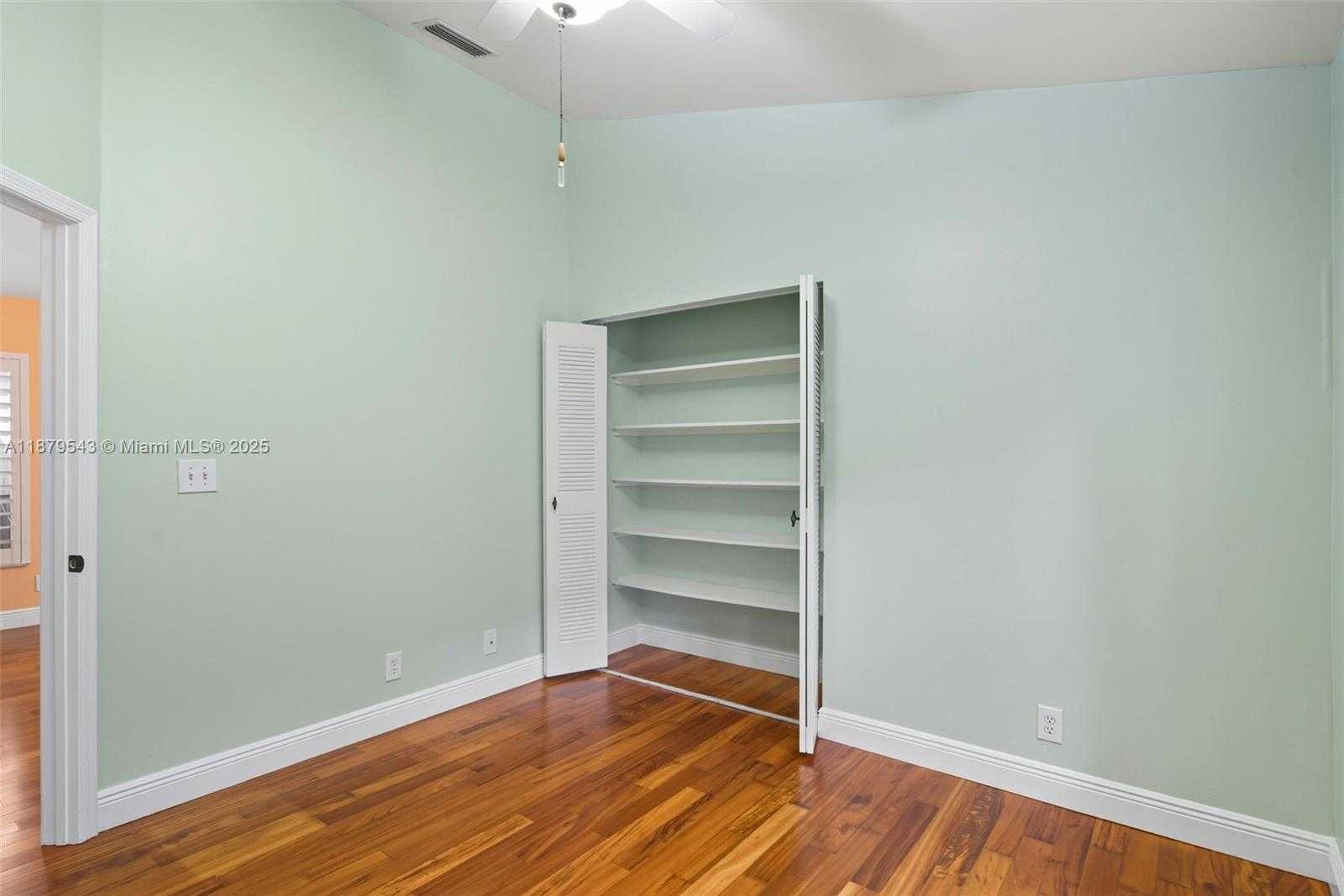 Small Image of 605 SOUTH WEST 15TH ST, Fort Lauderdale Number 26