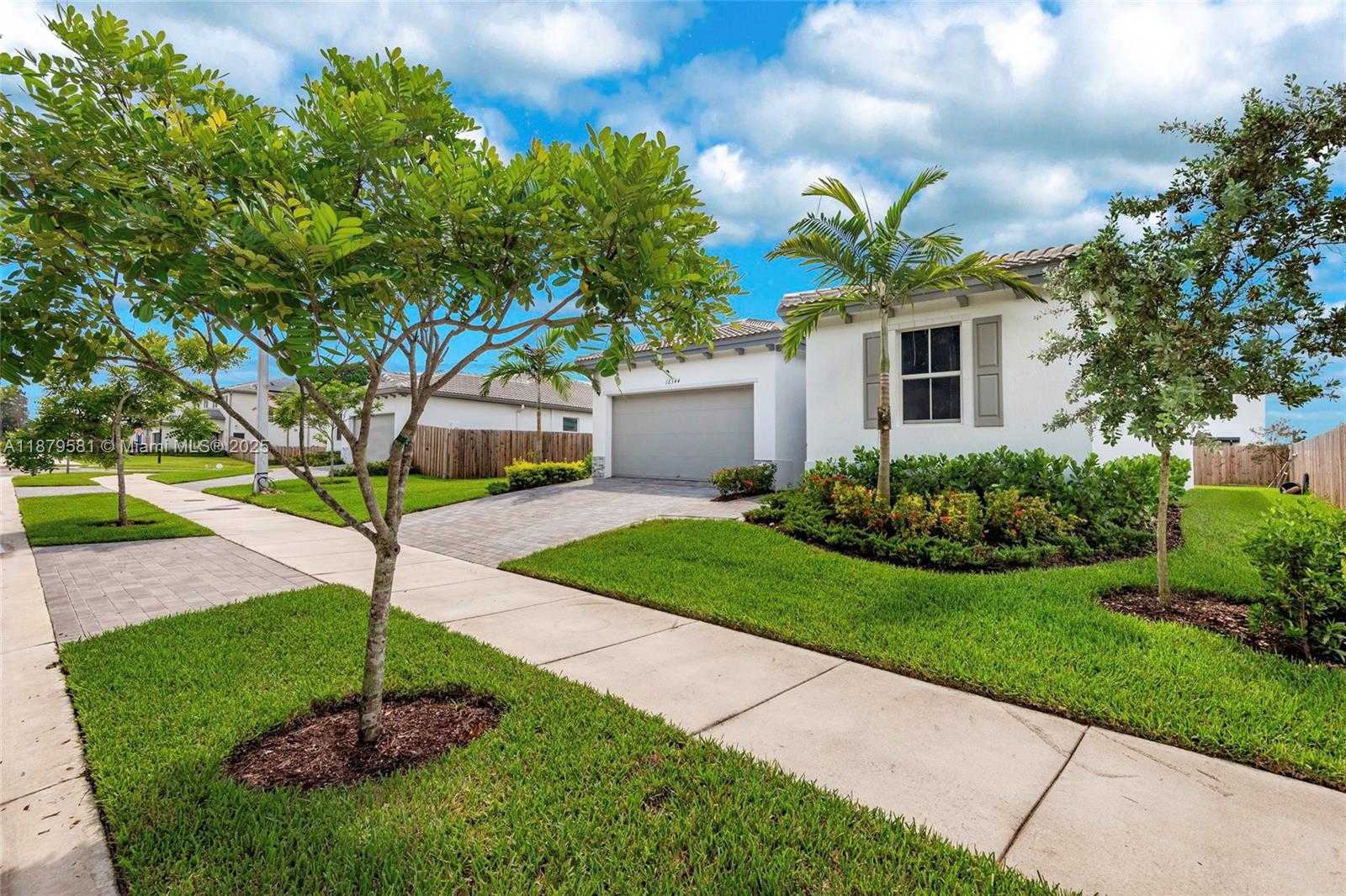 Small Image of 16344 SOUTH WEST 290TH ST, Homestead Number 2