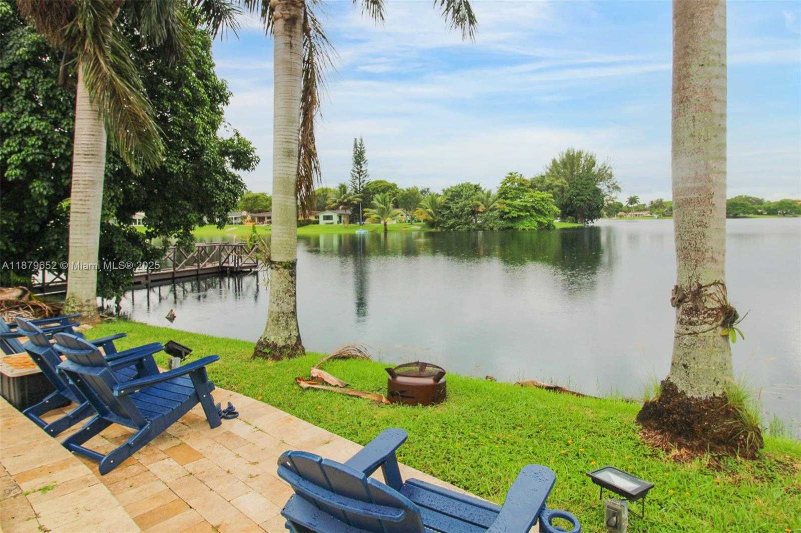 Small Image of 15000 EGAN LN, Miami Lakes Number 16