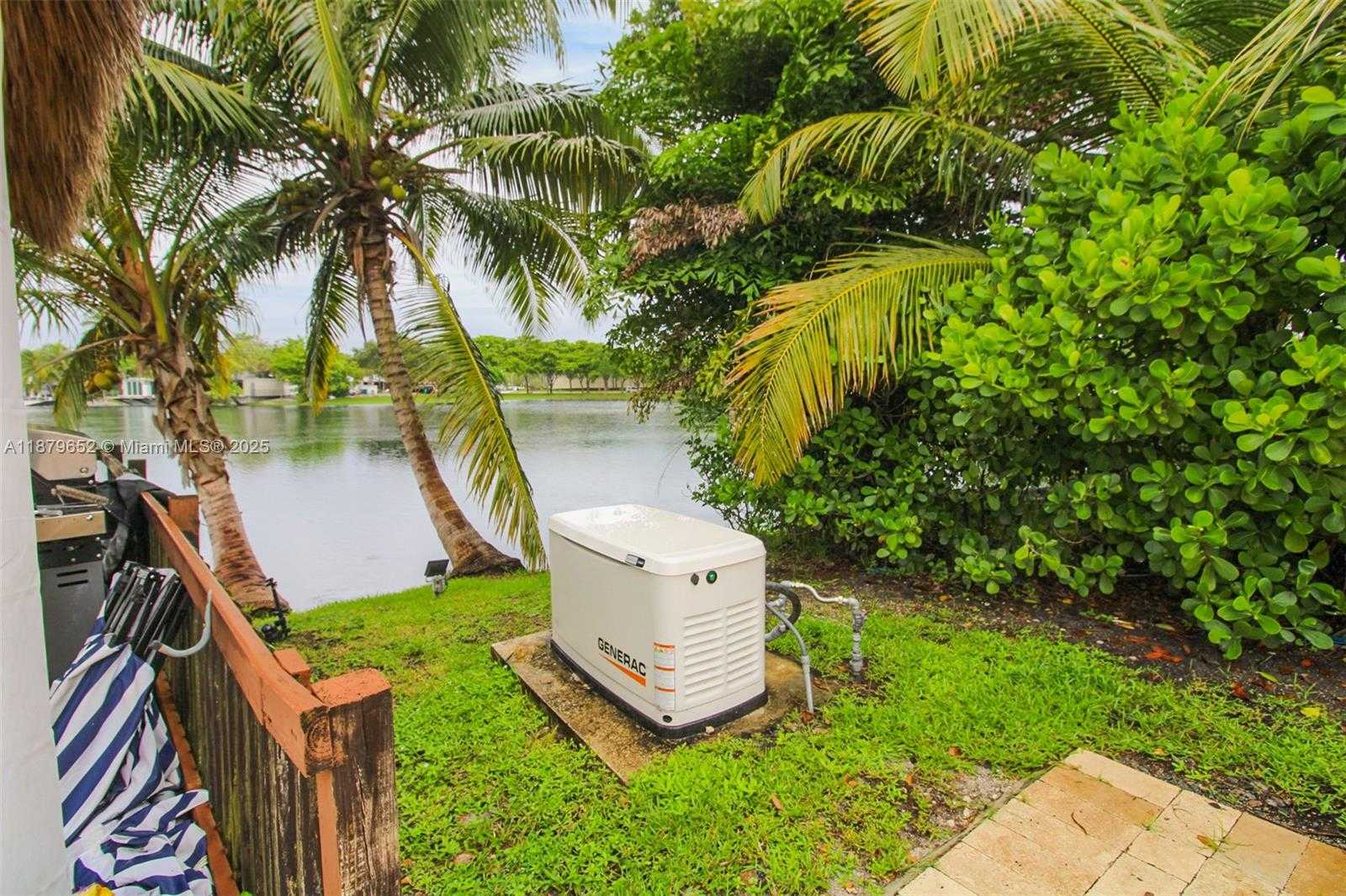 Small Image of 15000 EGAN LN, Miami Lakes Number 37