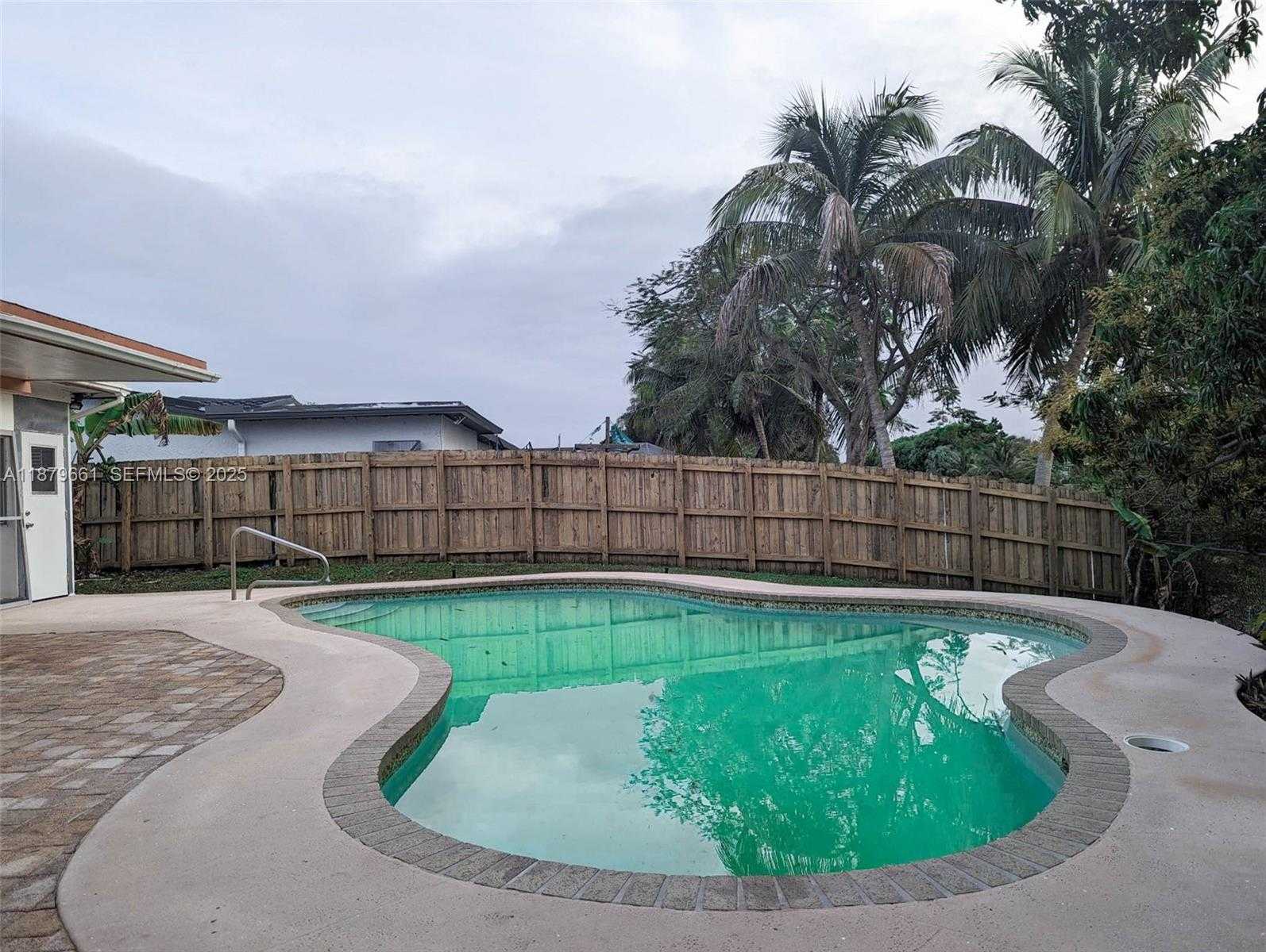 Small Image of 1190 NORTH WEST 92ND AVE, Pembroke Pines Number 10