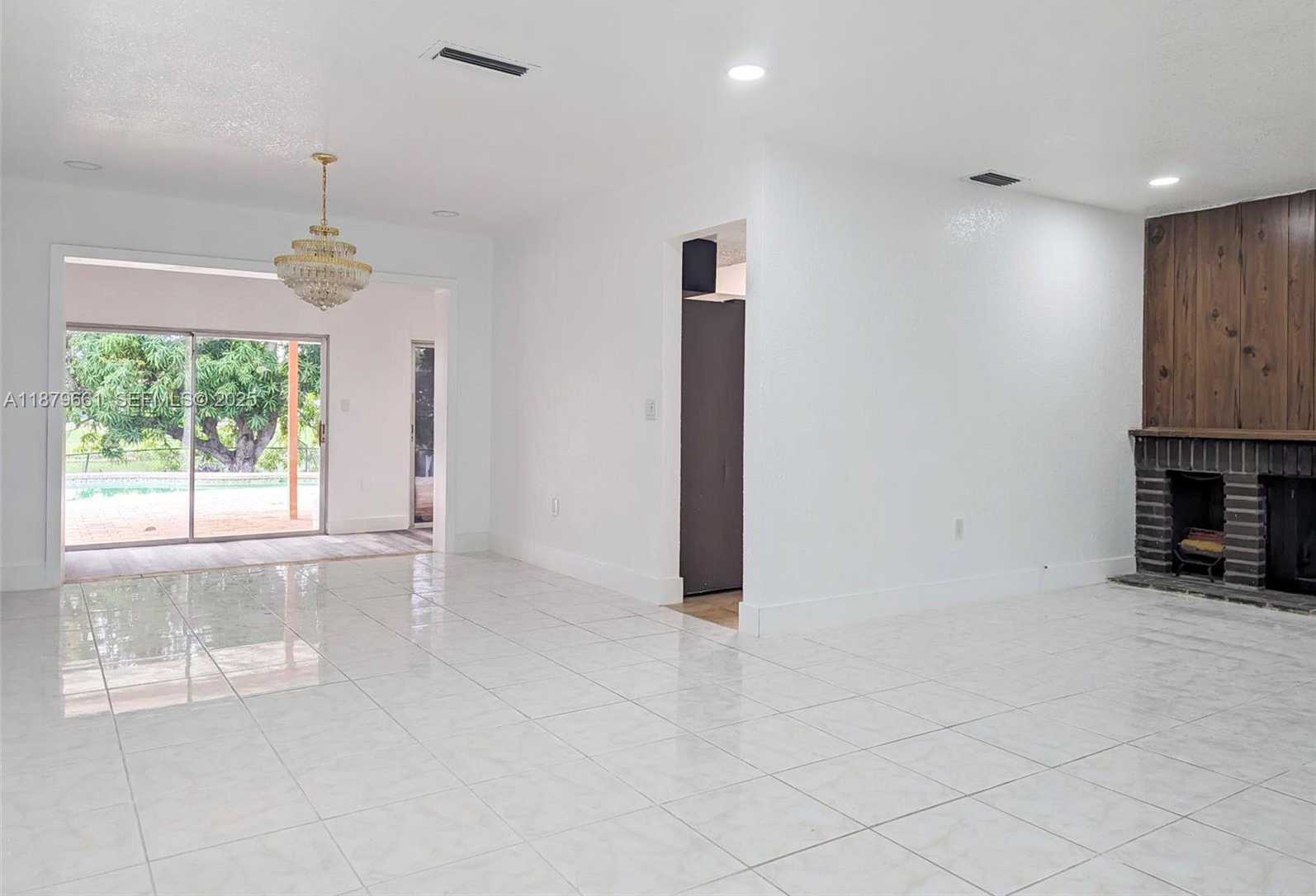 Small Image of 1190 NORTH WEST 92ND AVE, Pembroke Pines Number 11