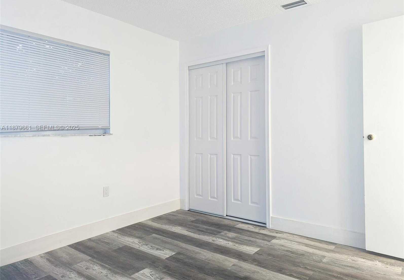 Small Image of 1190 NORTH WEST 92ND AVE, Pembroke Pines Number 14