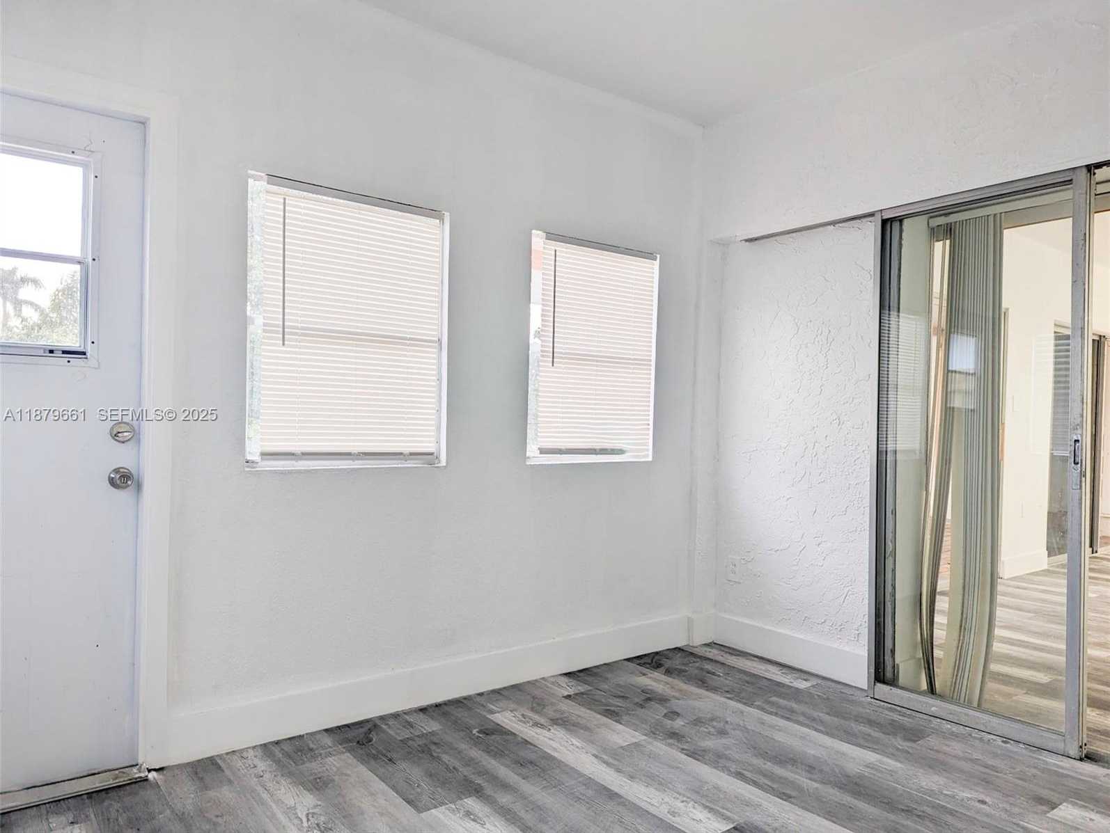 Small Image of 1190 NORTH WEST 92ND AVE, Pembroke Pines Number 16