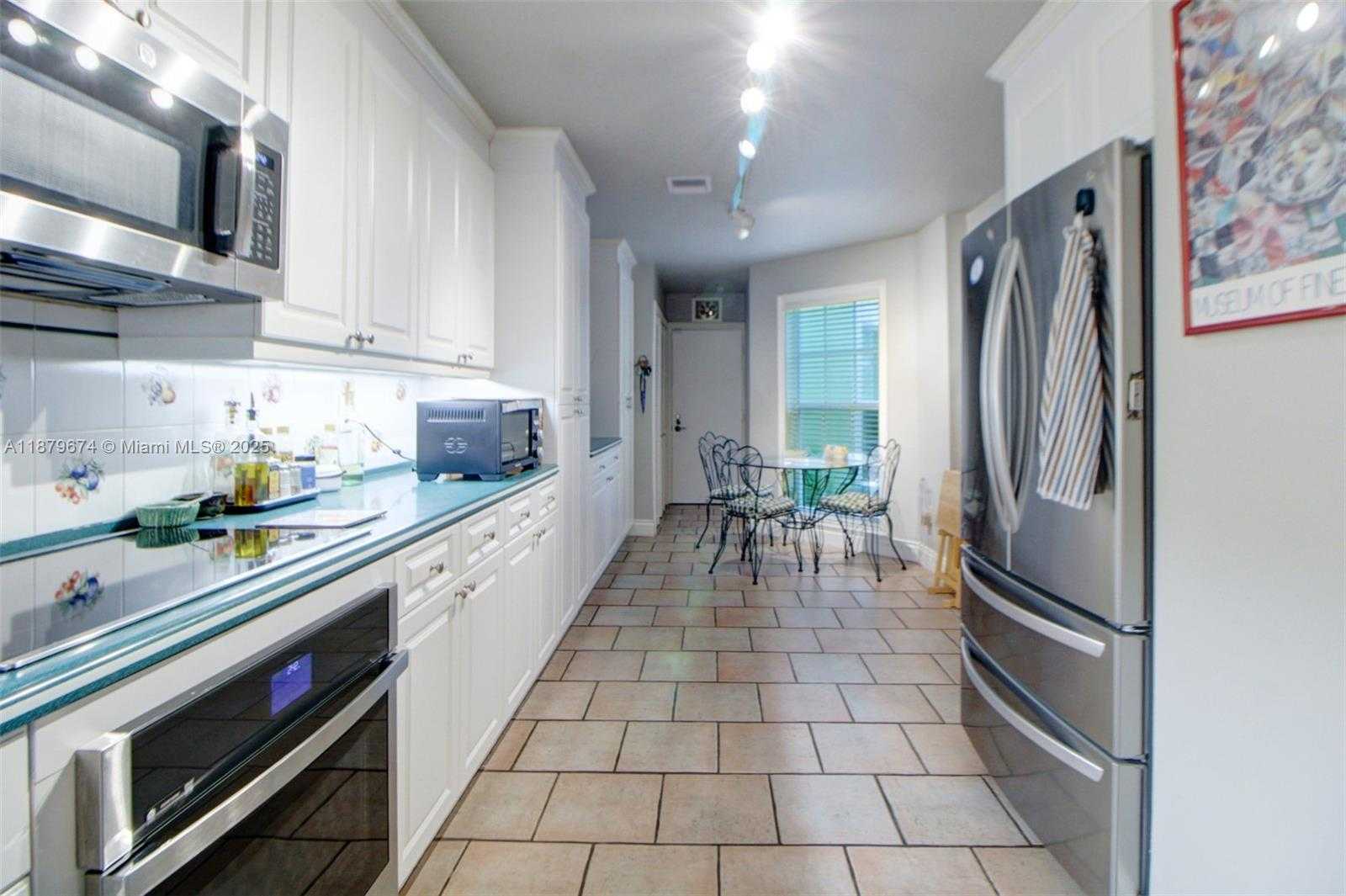 Small Image of 9929 NORTH WEST 49TH TER, Doral Number 29