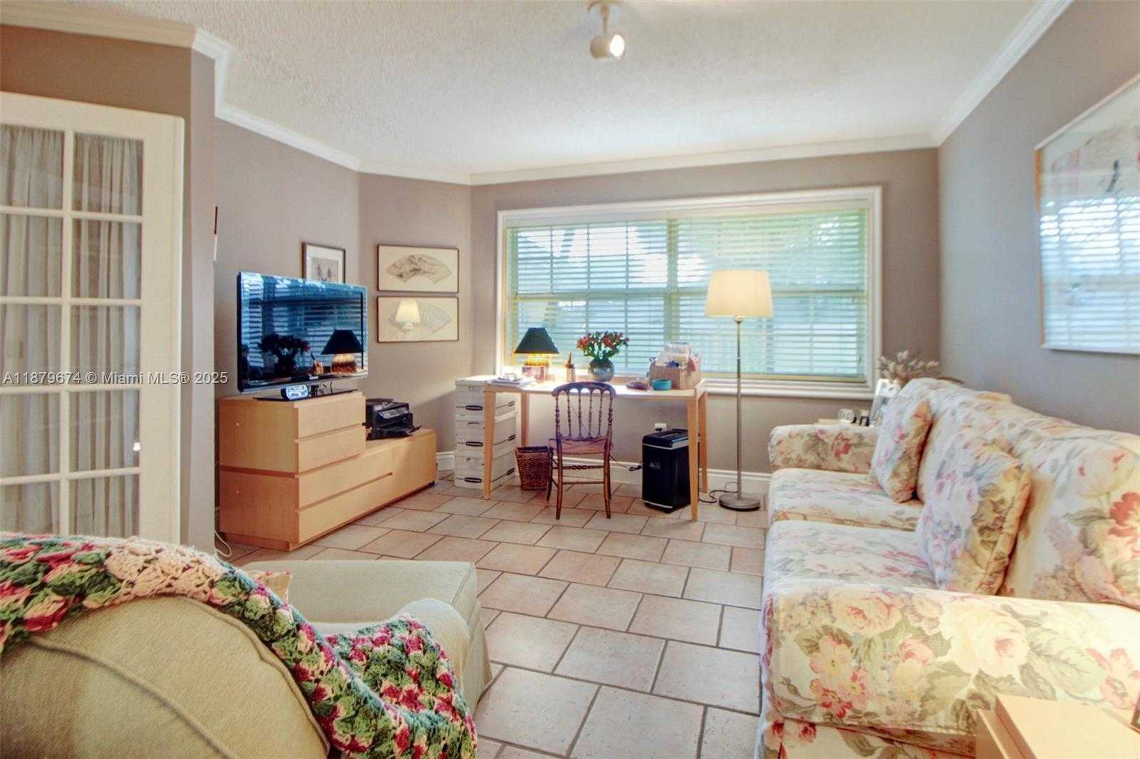 Small Image of 9929 NORTH WEST 49TH TER, Doral Number 53