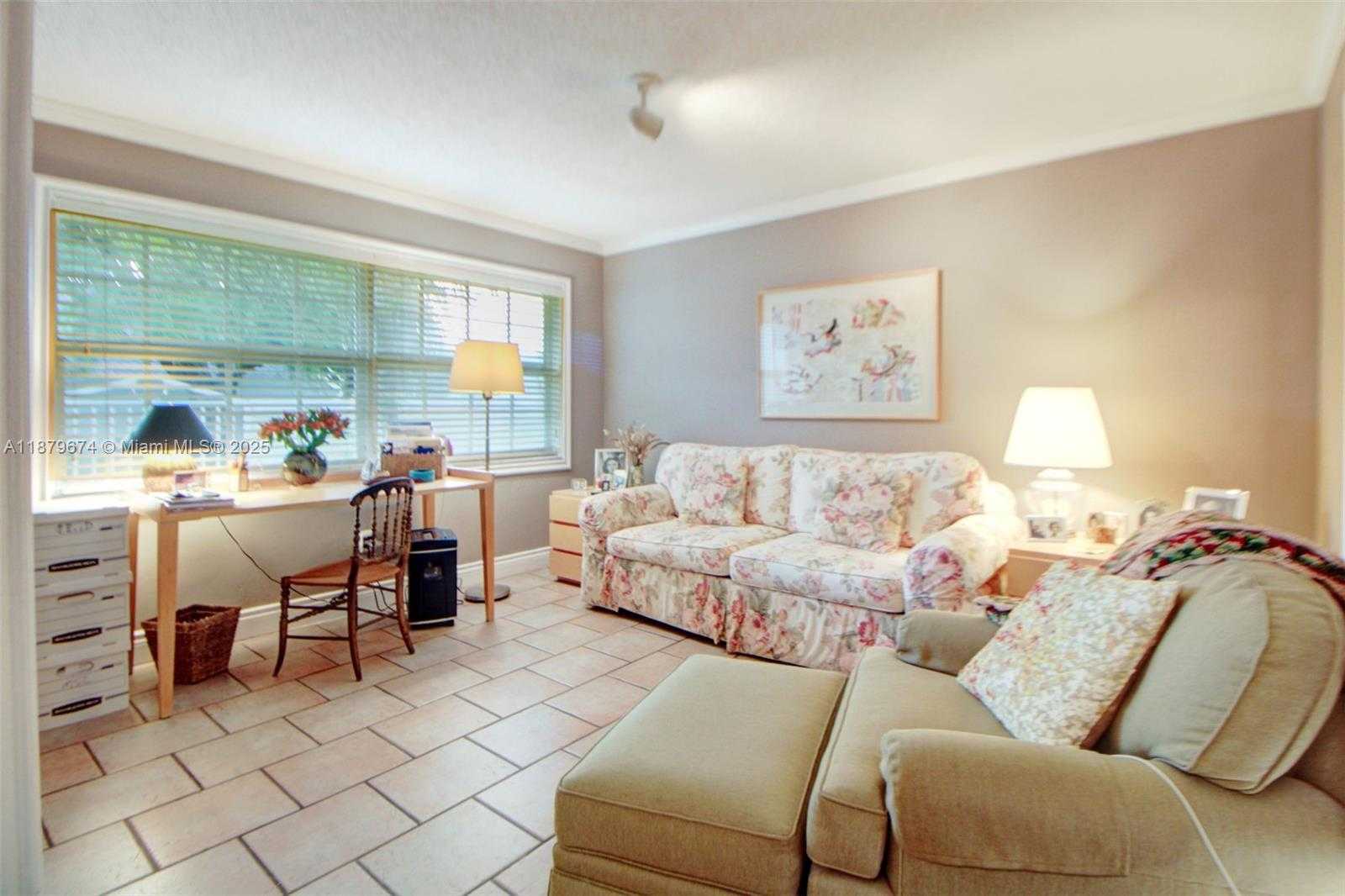 Small Image of 9929 NORTH WEST 49TH TER, Doral Number 54