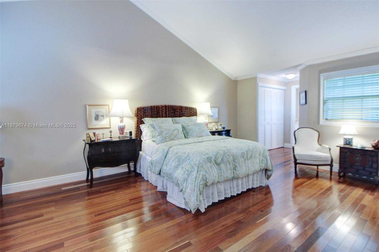 Small Image of 9929 NORTH WEST 49TH TER, Doral Number 56