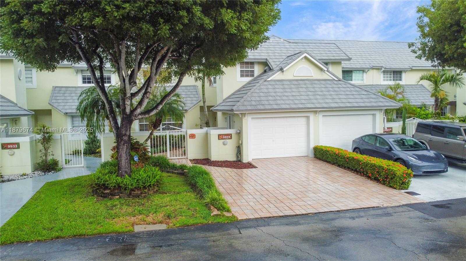 Small Image of 9929 NORTH WEST 49TH TER, Doral Number 9