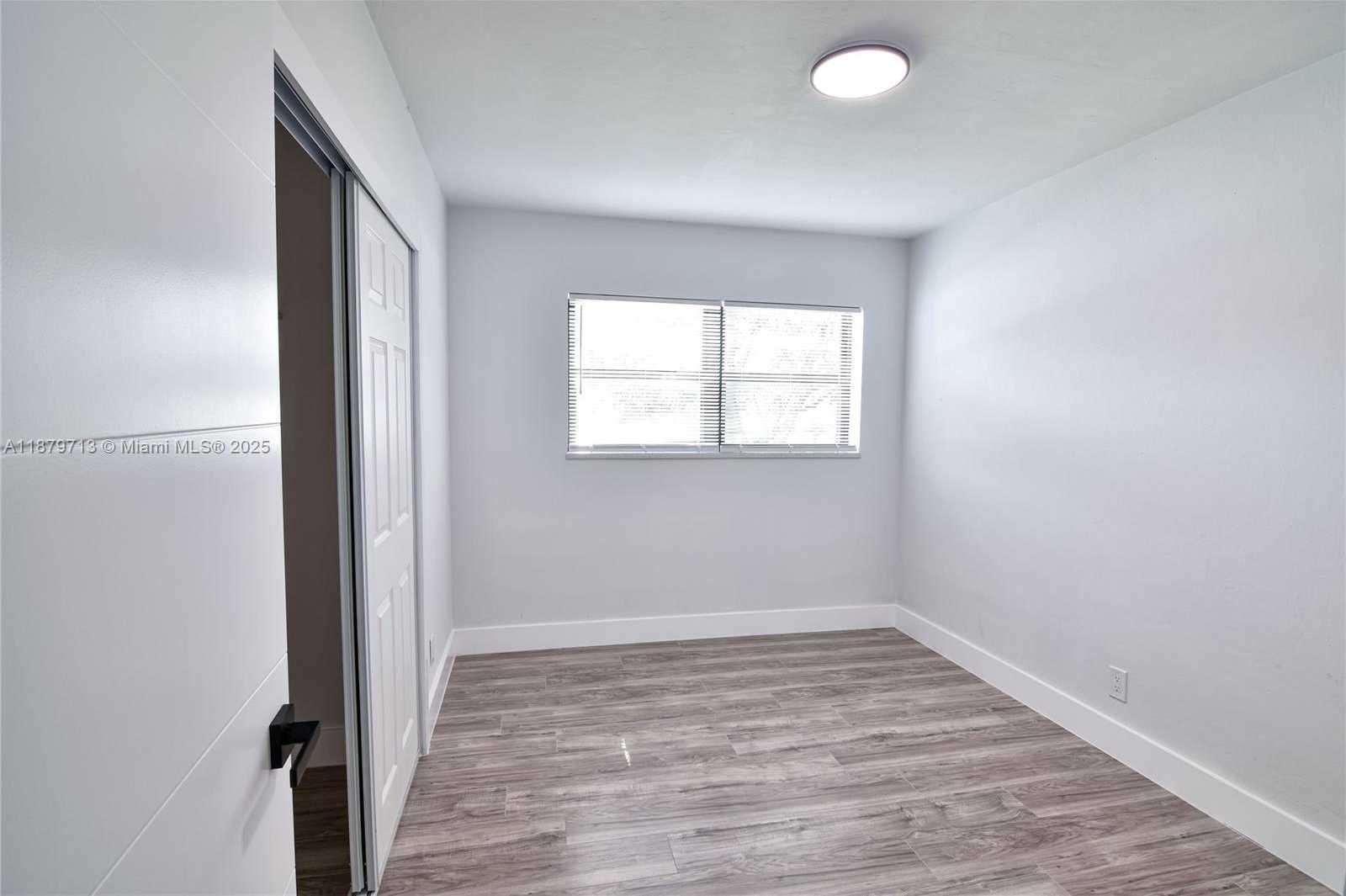 Small Image of 413 SOUTH WEST 22ND TER, Fort Lauderdale Number 27