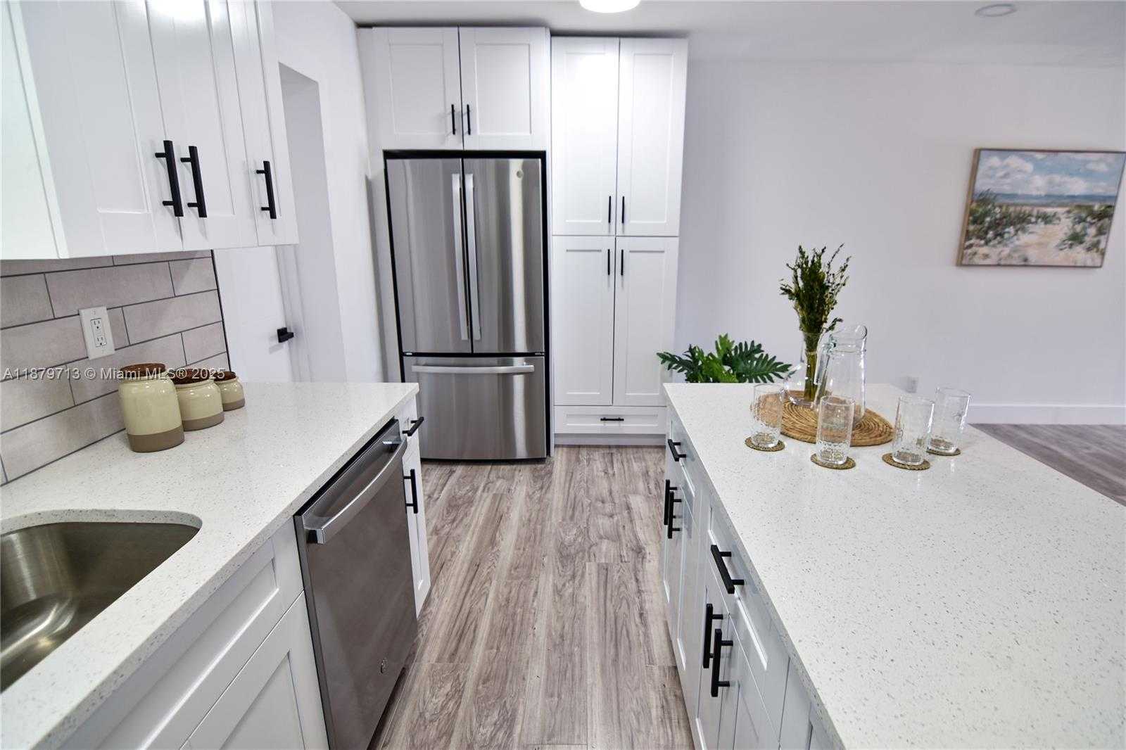 Small Image of 413 SOUTH WEST 22ND TER, Fort Lauderdale Number 41