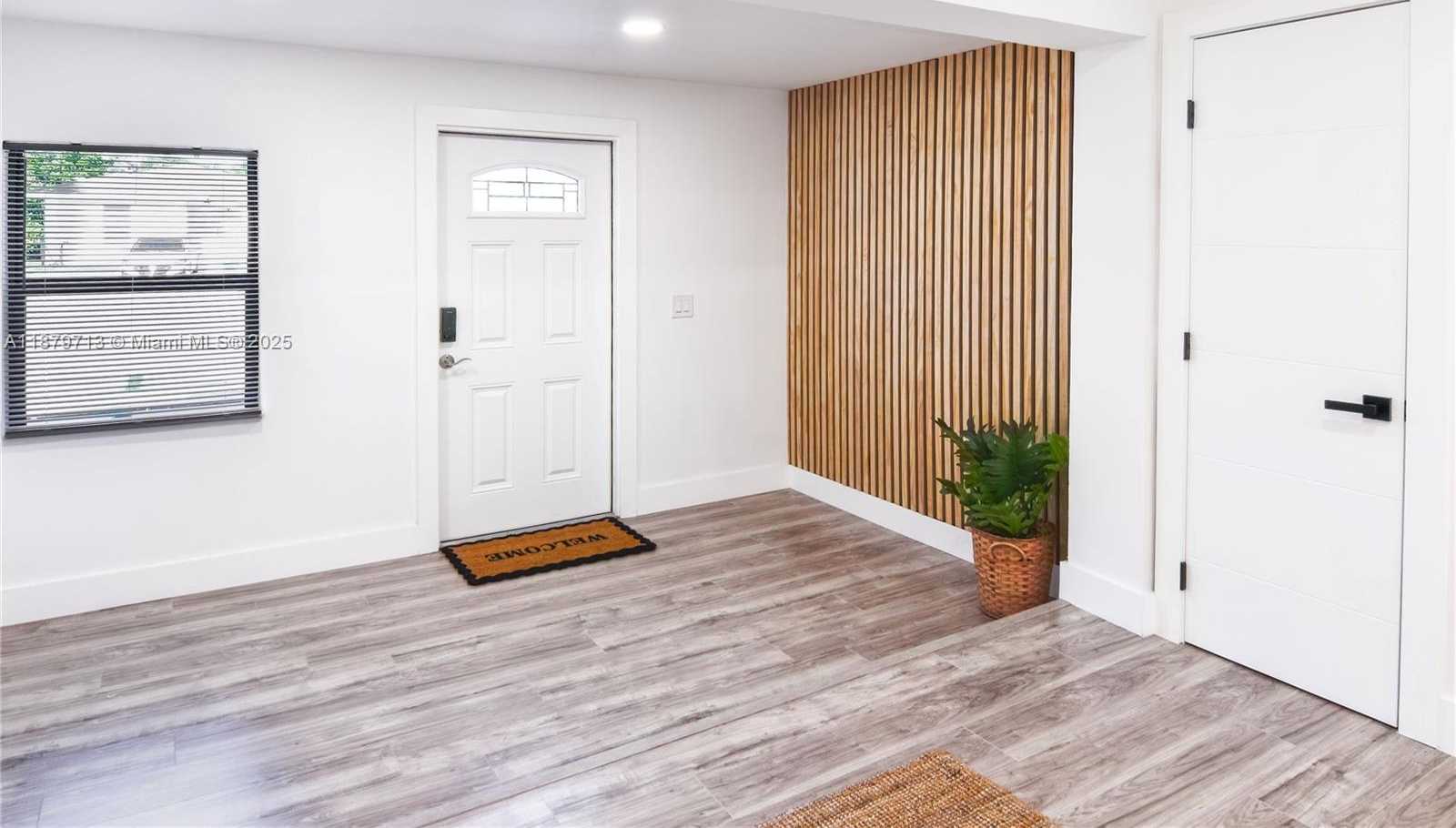 Small Image of 413 SOUTH WEST 22ND TER, Fort Lauderdale Number 5