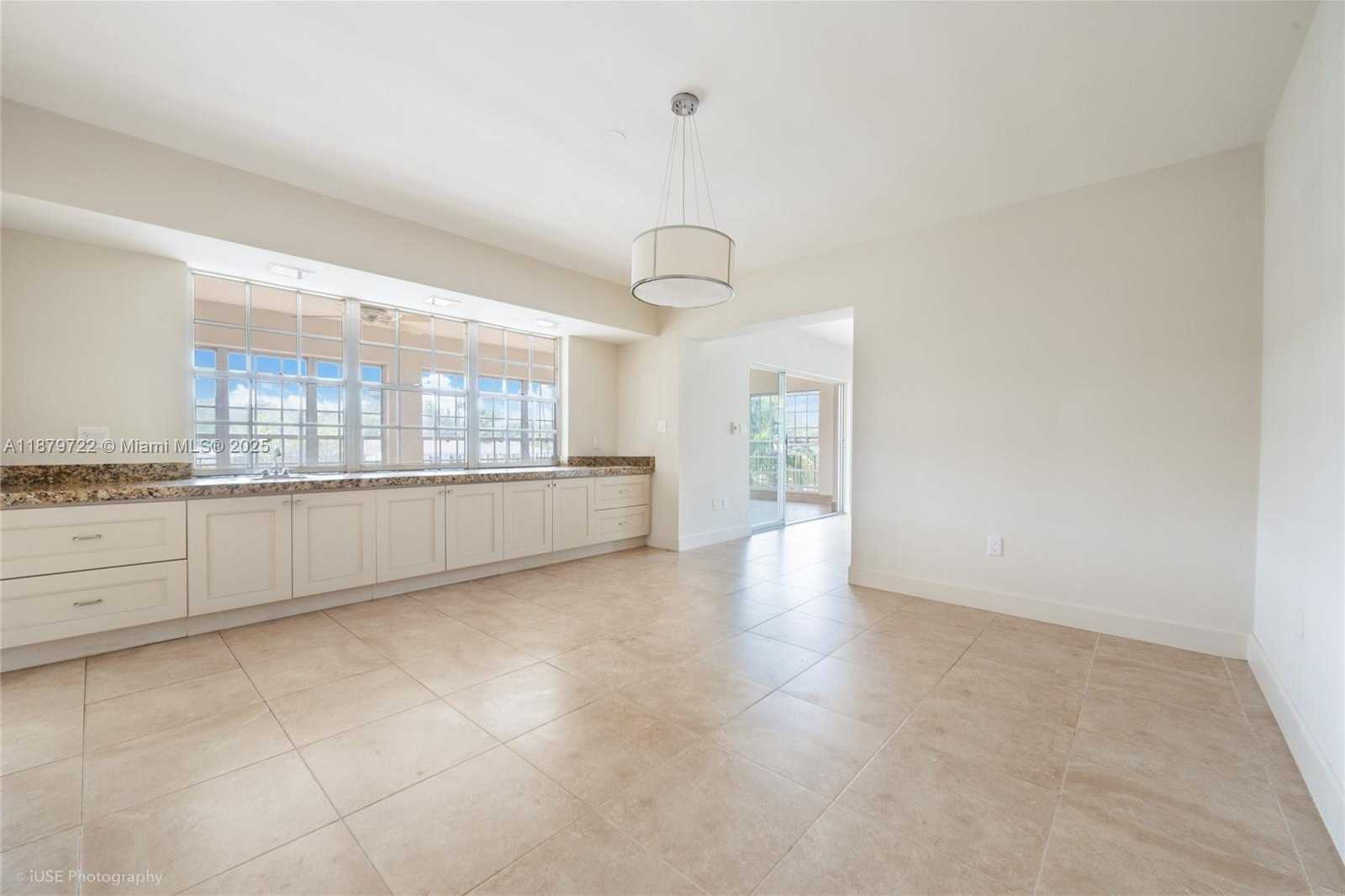 Small Image of 1265 SOUTH ALHAMBRA CIR, Coral Gables Number 14