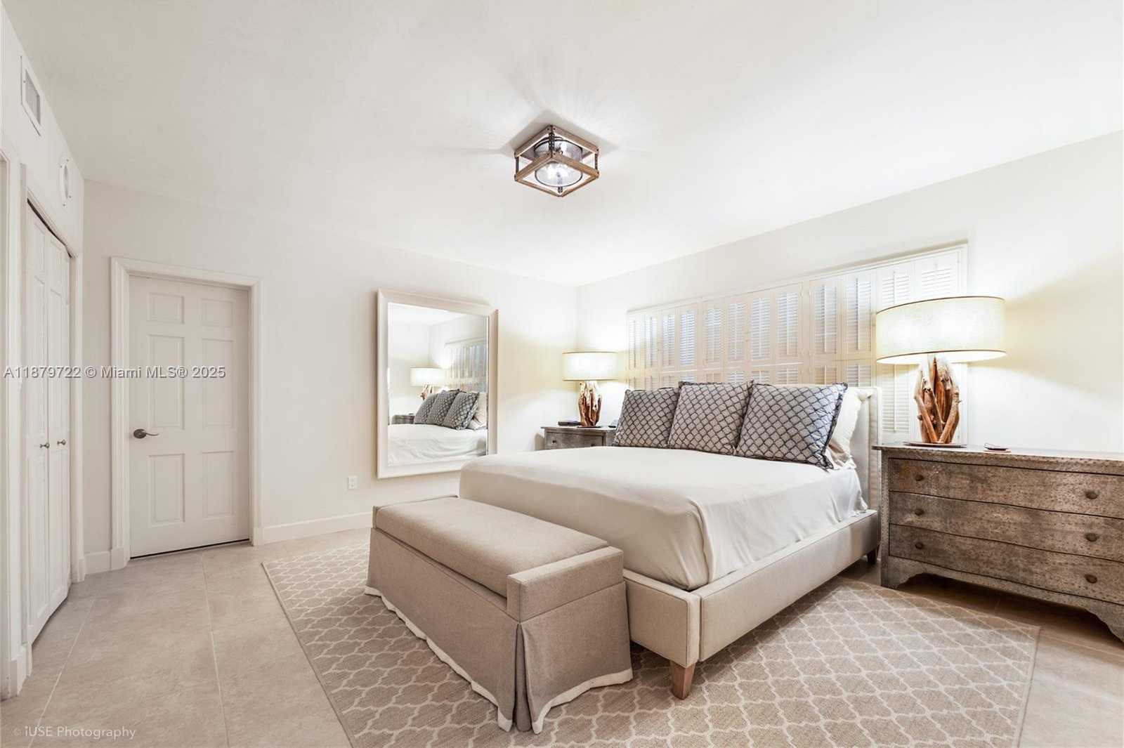 Small Image of 1265 SOUTH ALHAMBRA CIR, Coral Gables Number 22