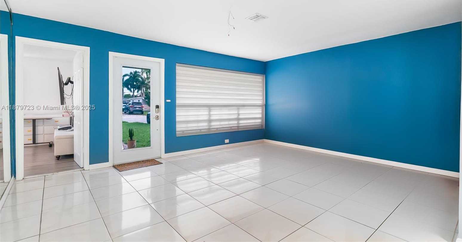 Small Image of 7031 SOUTH WEST 27TH CT, Miramar Number 10