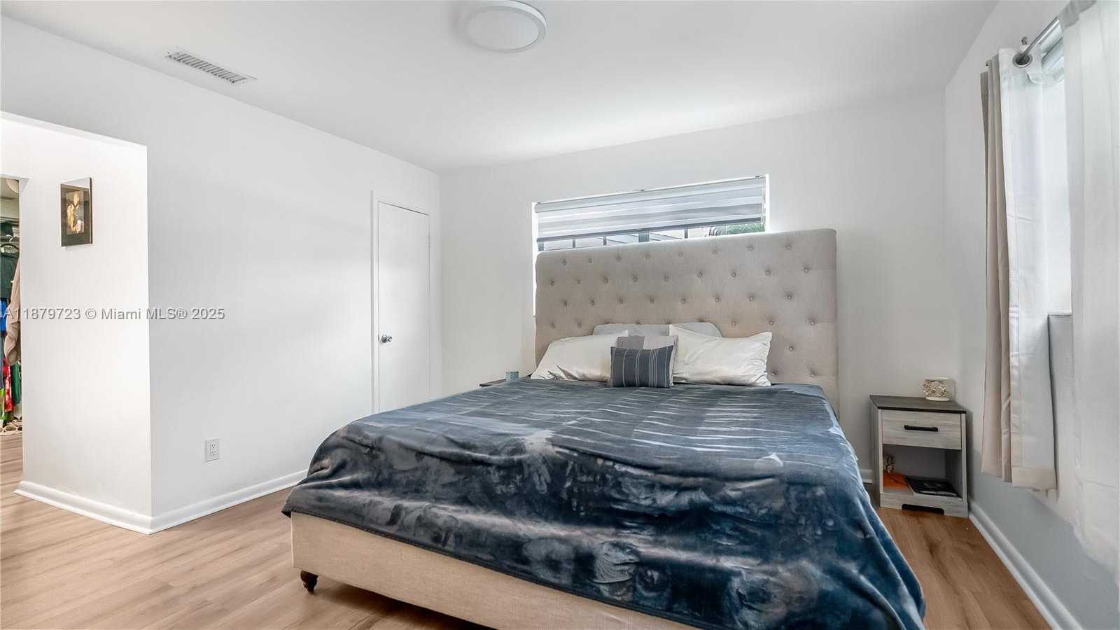 Small Image of 7031 SOUTH WEST 27TH CT, Miramar Number 15