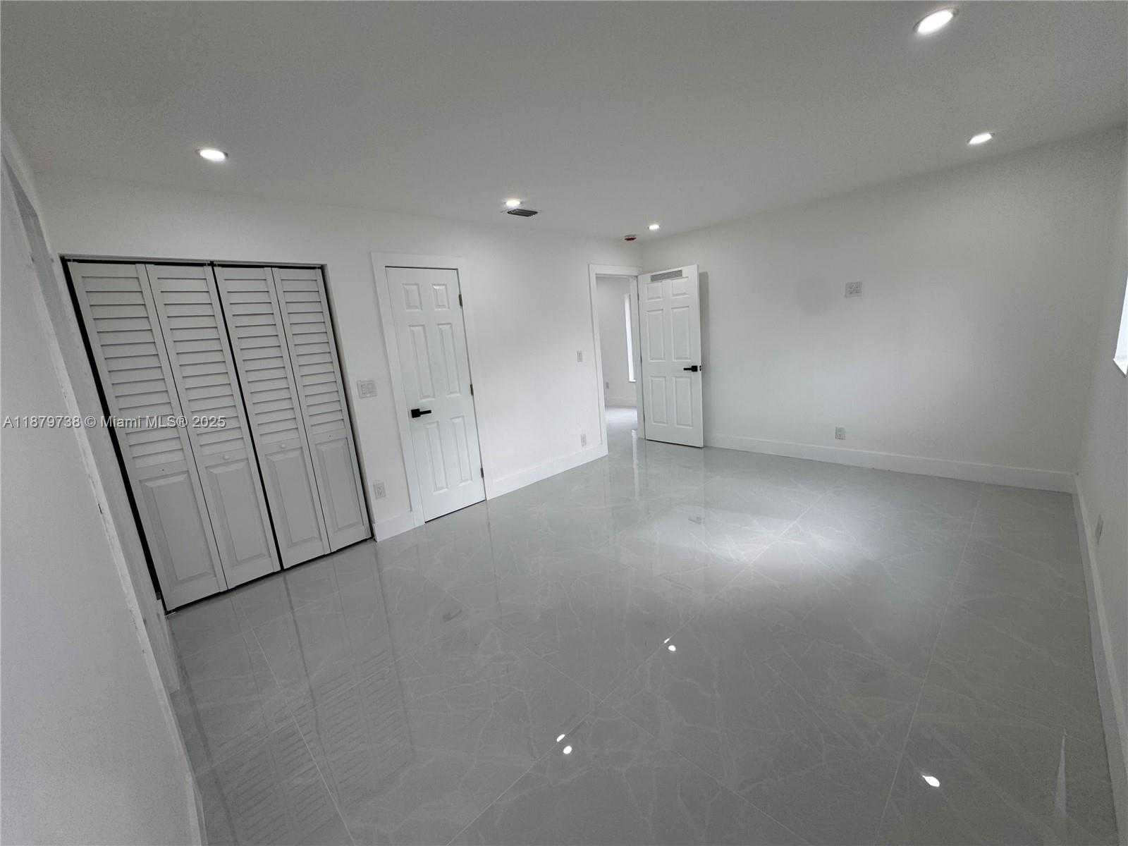 Small Image of 2530 NORTH WEST 204TH ST, Miami Gardens Number 14