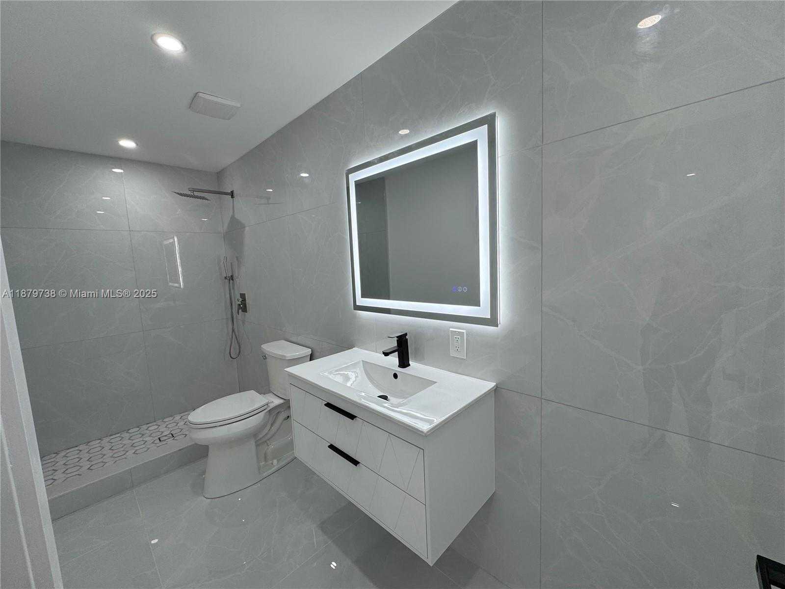 Small Image of 2530 NORTH WEST 204TH ST, Miami Gardens Number 8
