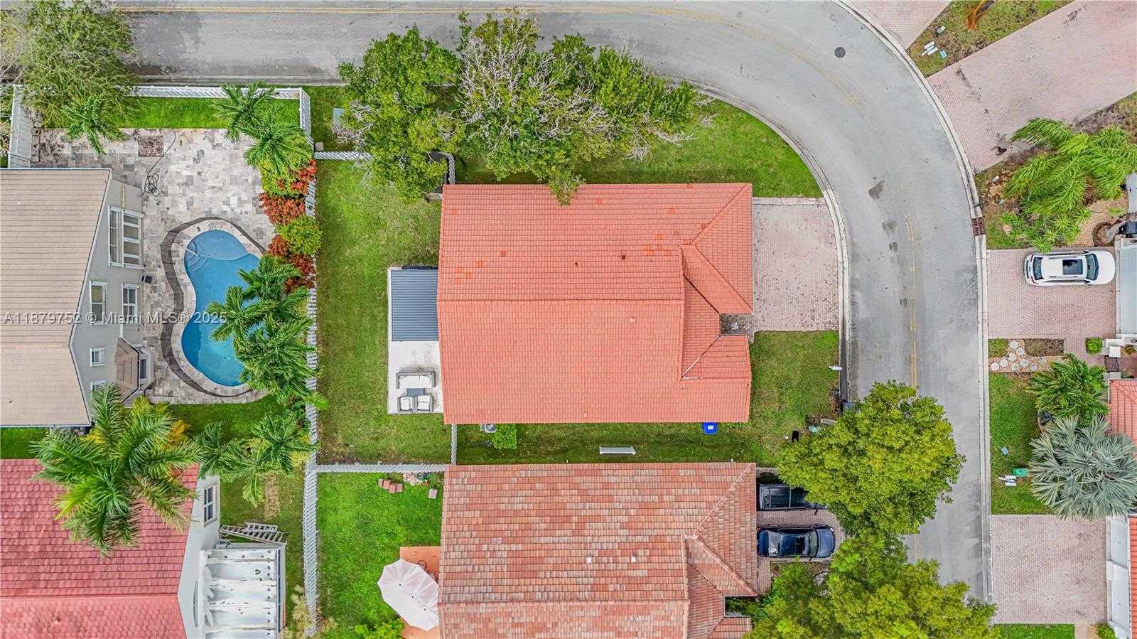 Small Image of 3380 SOUTH WEST 50TH ST, Hollywood Number 3