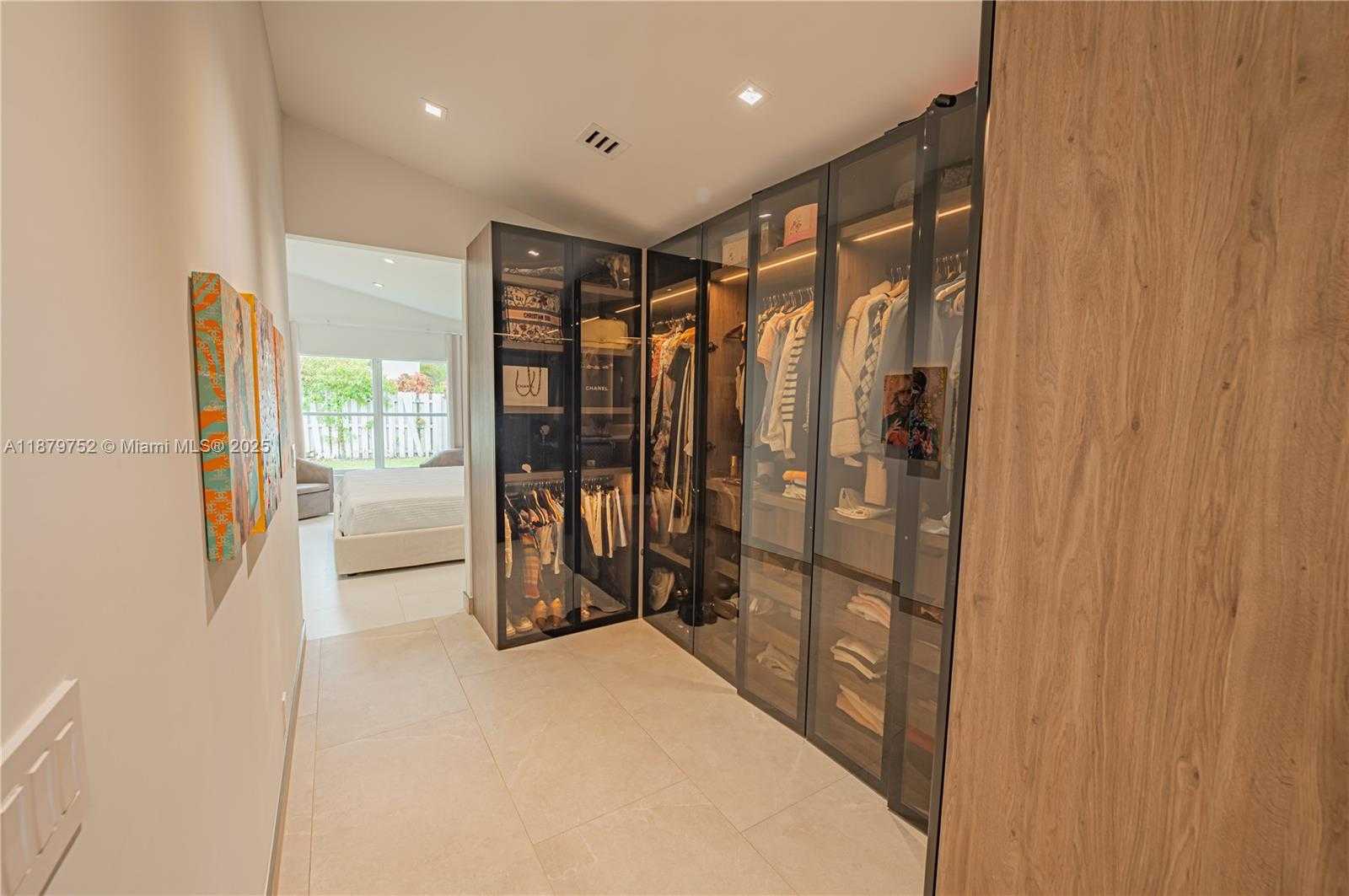 Small Image of 3380 SOUTH WEST 50TH ST, Hollywood Number 31