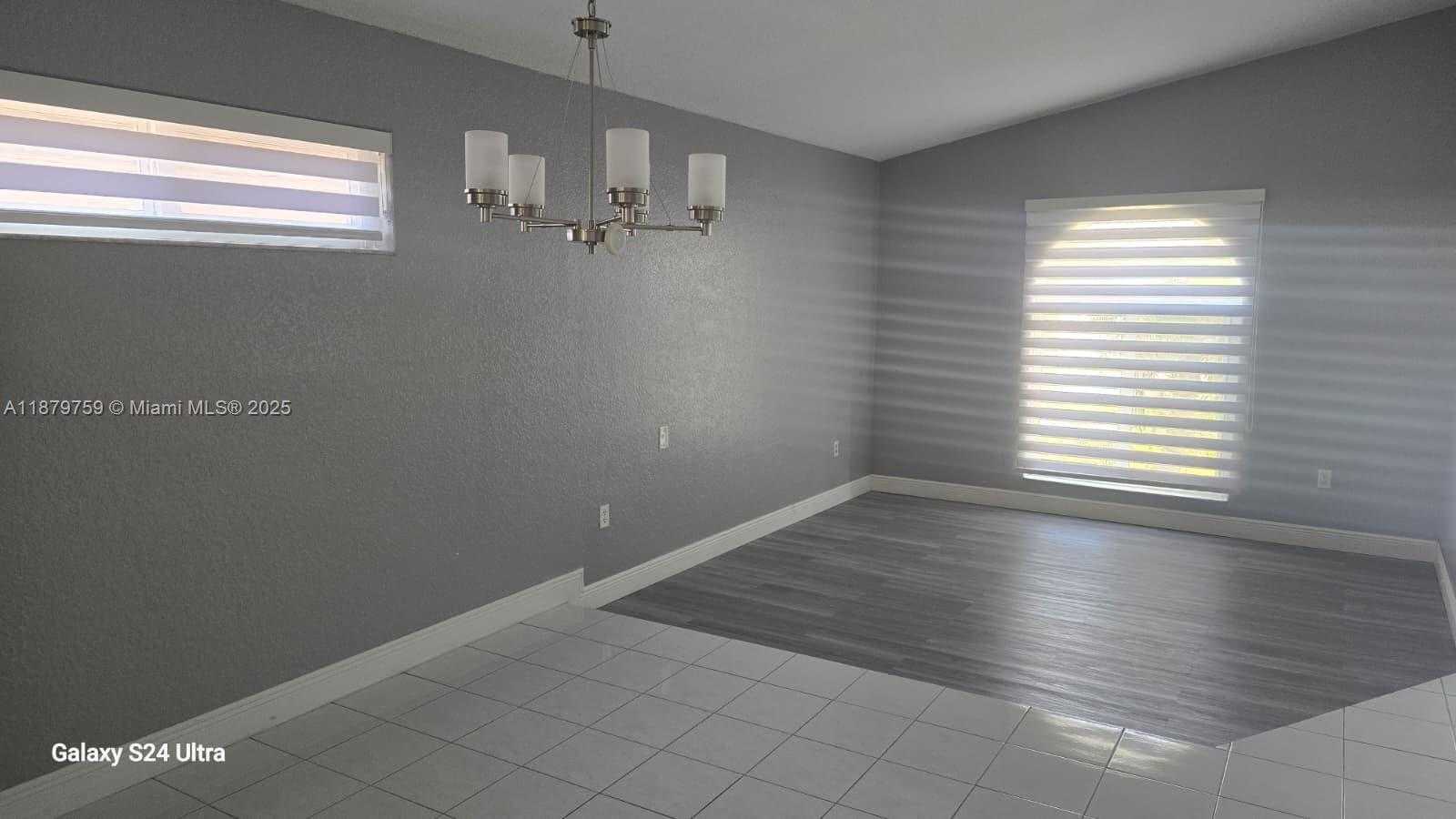 Small Image of 3240 WEST 76TH PL, Hialeah Number 8