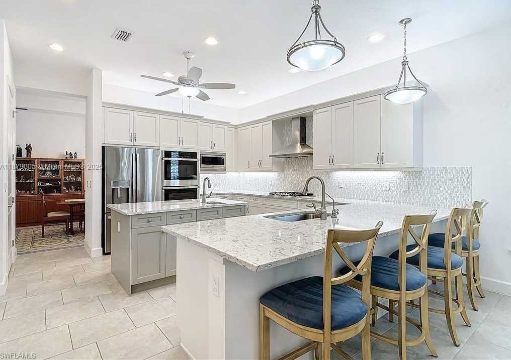 Small Image of 28688 SICILY LOOP, Bonita Springs Number 12