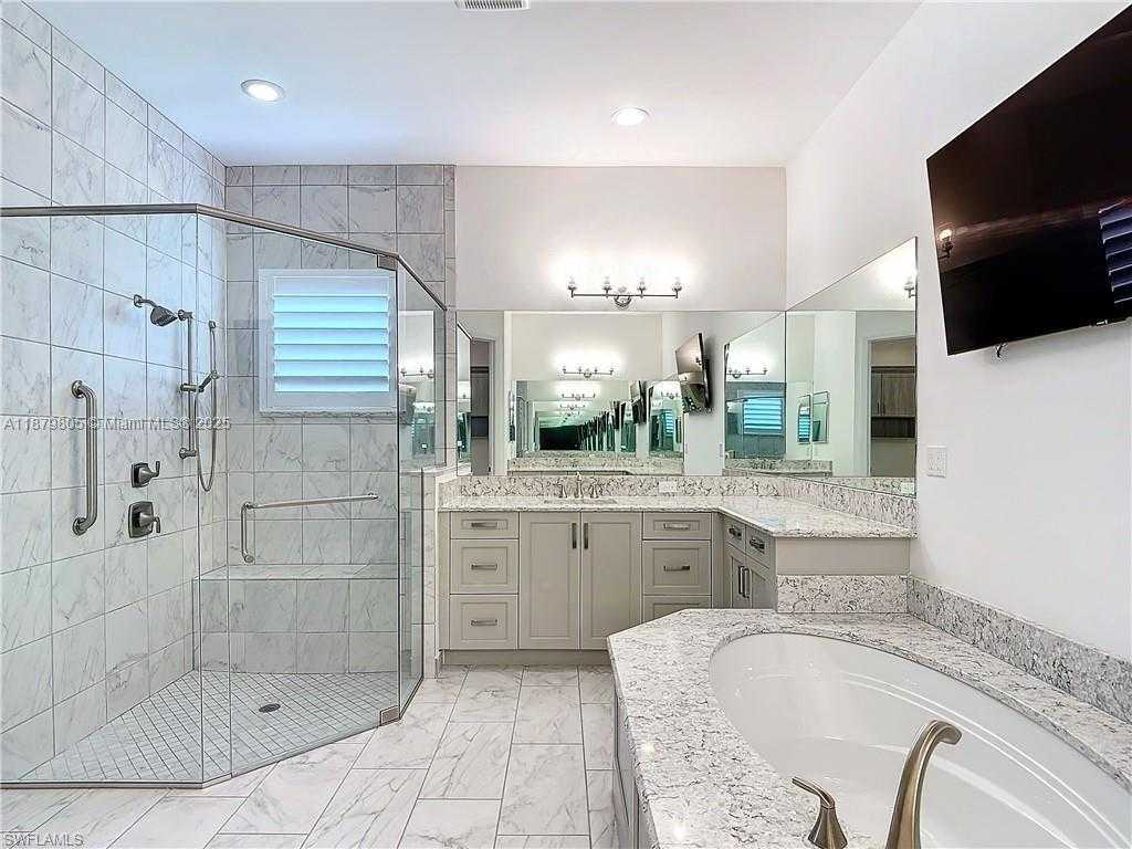 Small Image of 28688 SICILY LOOP, Bonita Springs Number 26