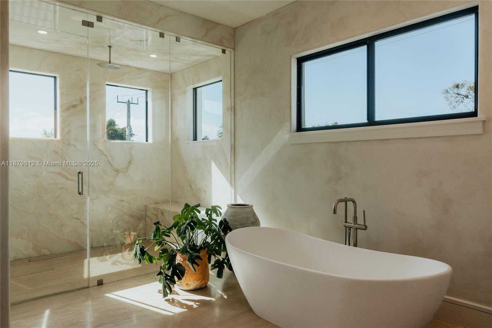 Small Image of 2300 NORTH EAST 34TH CT, Lighthouse Point Number 17