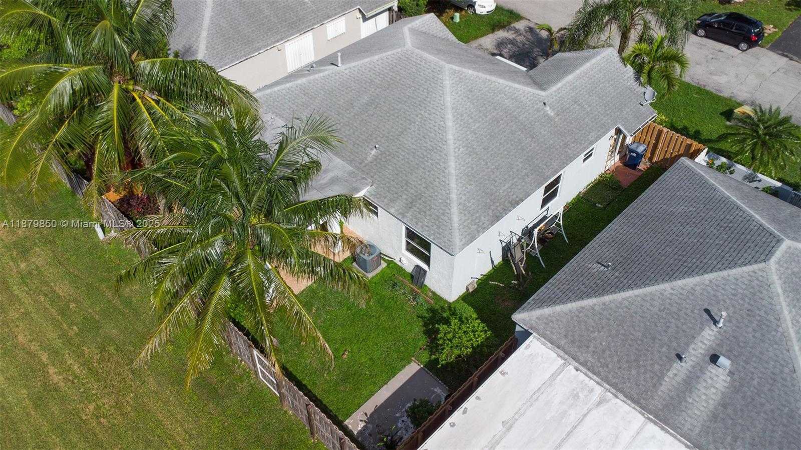 Small Image of 10340 SOUTH WEST 208TH LN, Cutler Bay Number 33