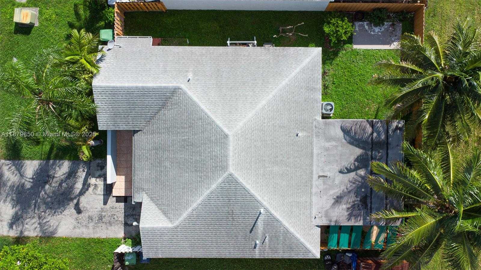 Small Image of 10340 SOUTH WEST 208TH LN, Cutler Bay Number 34
